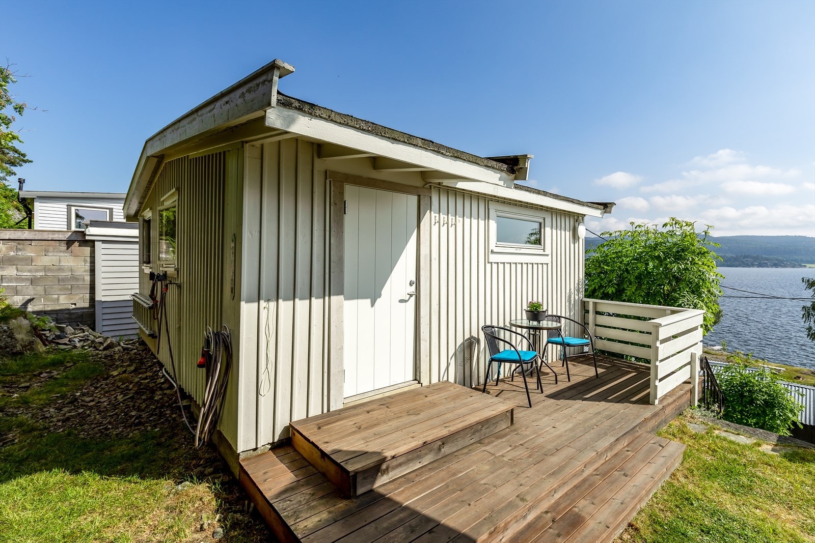Platting ved inngangspartiet. Galleribilde