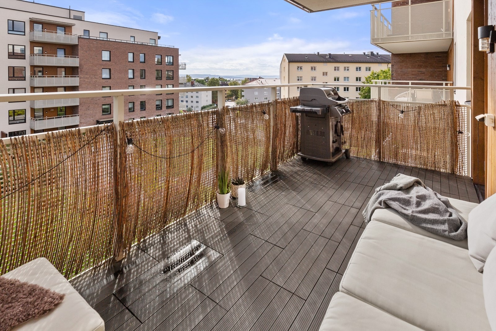 Solrik balkong på 9kvm. Galleribilde