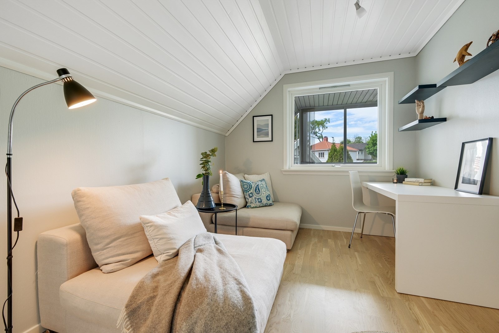 Soverom nr. 4. Galleribilde