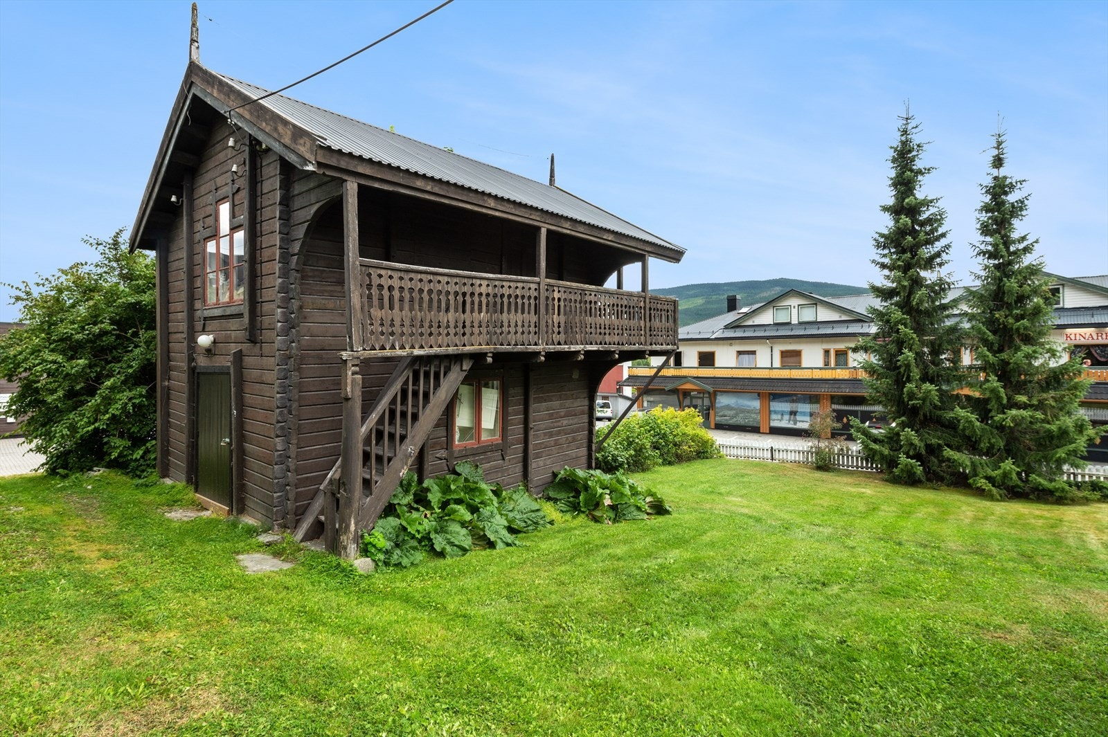 Uthus Galleribilde