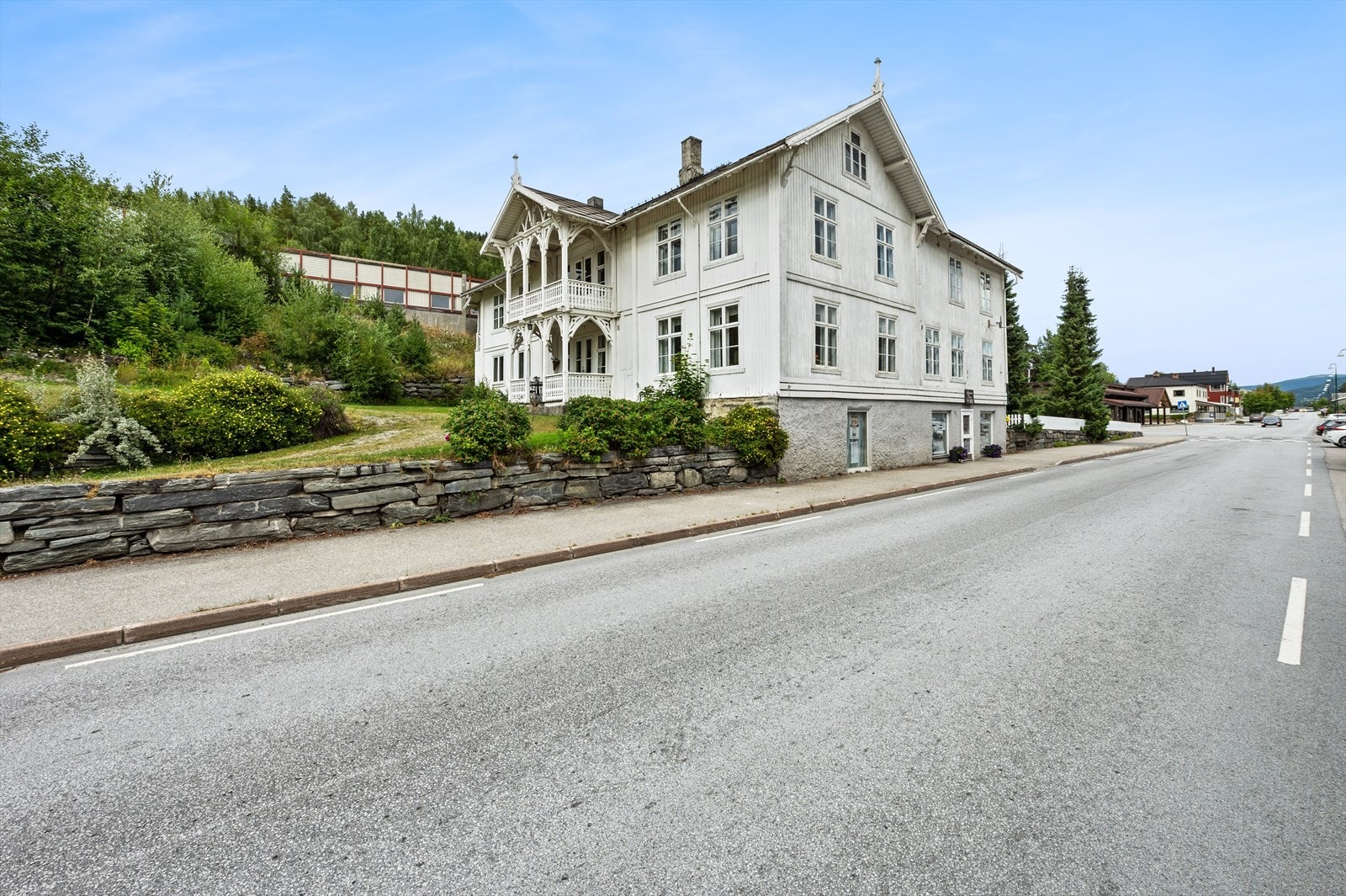 Staselig villa Galleribilde