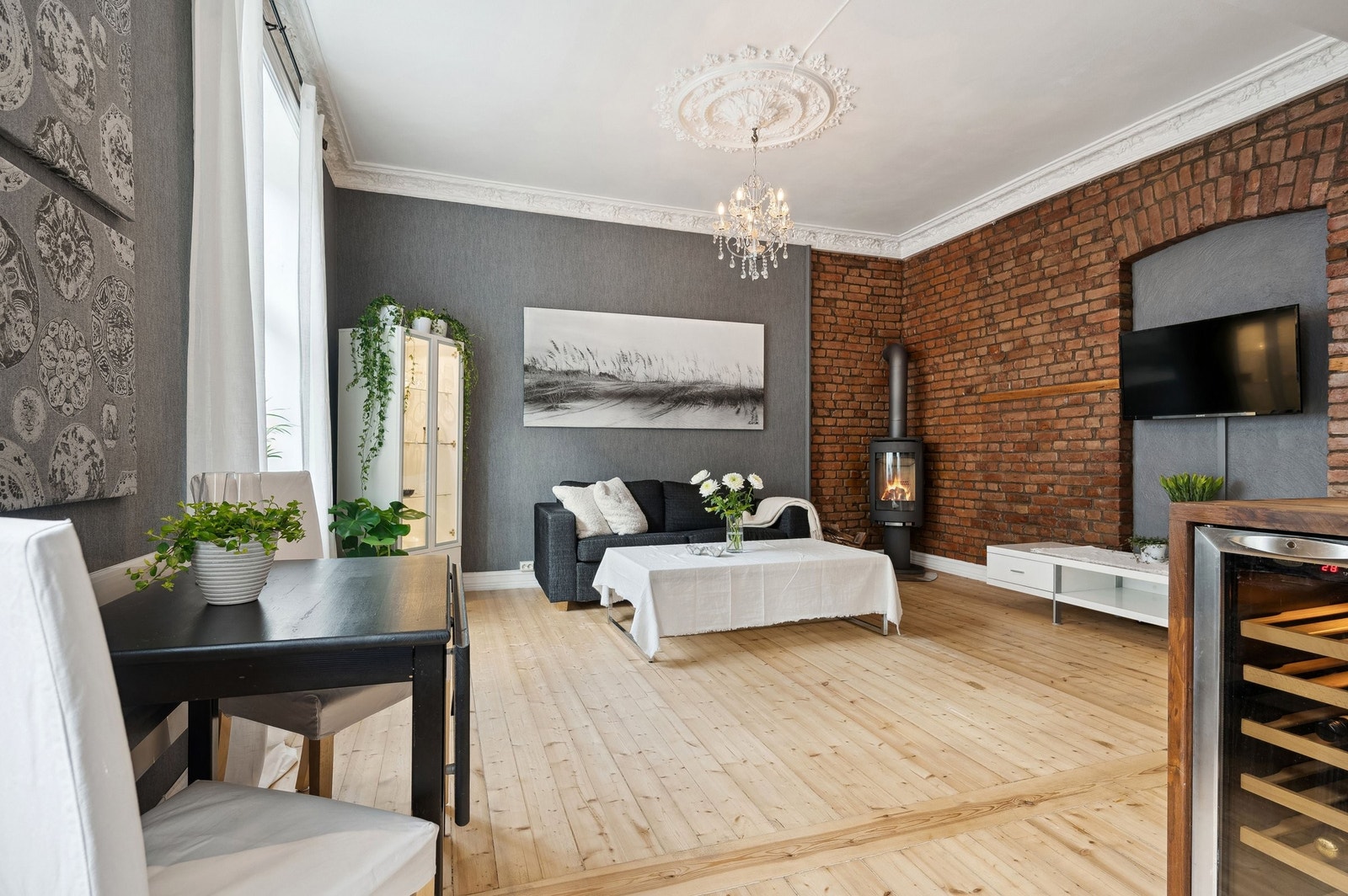 God takhøyde på 2,95 m. Galleribilde