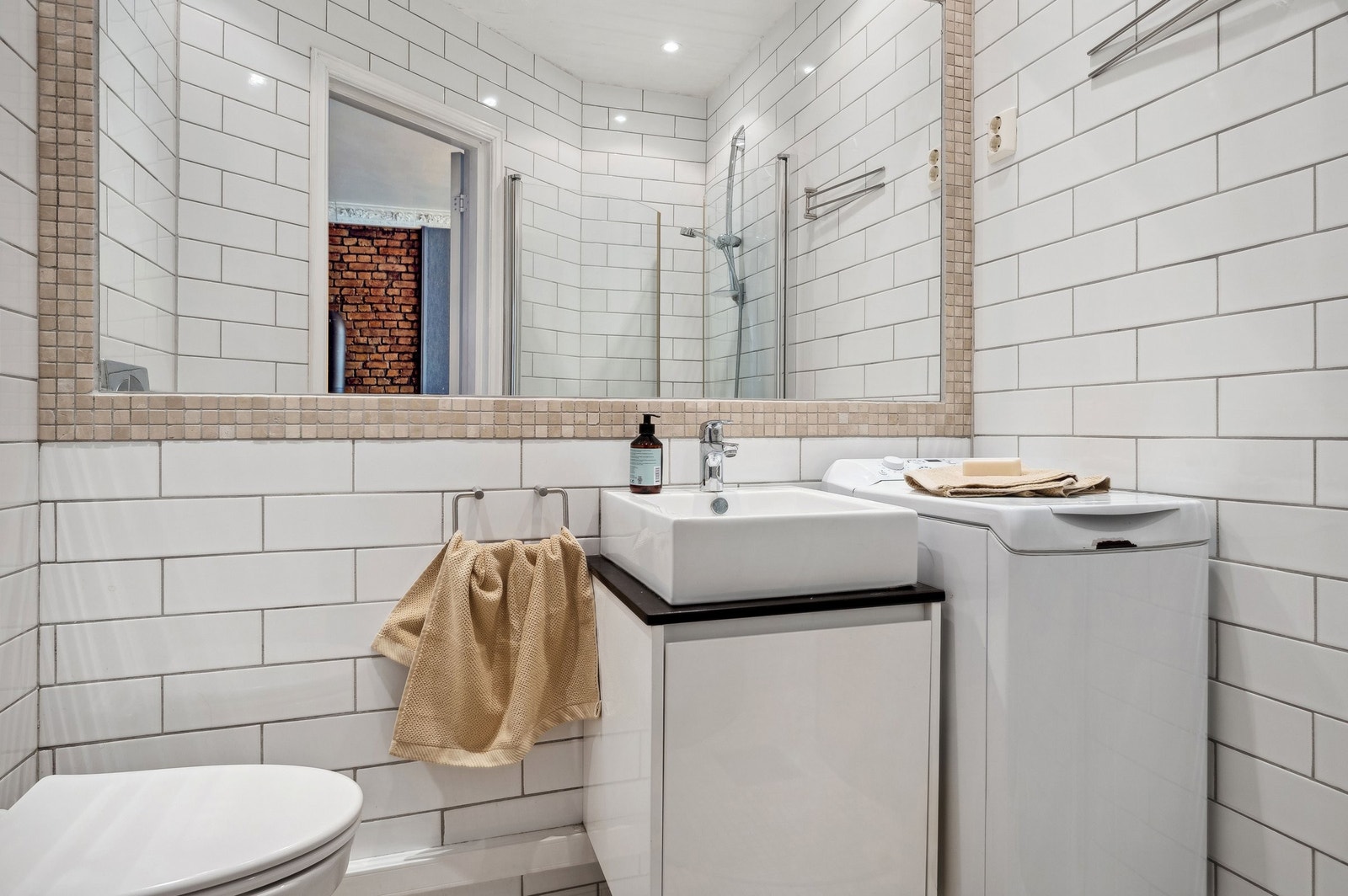 Plass til vaskemaskin. Galleribilde