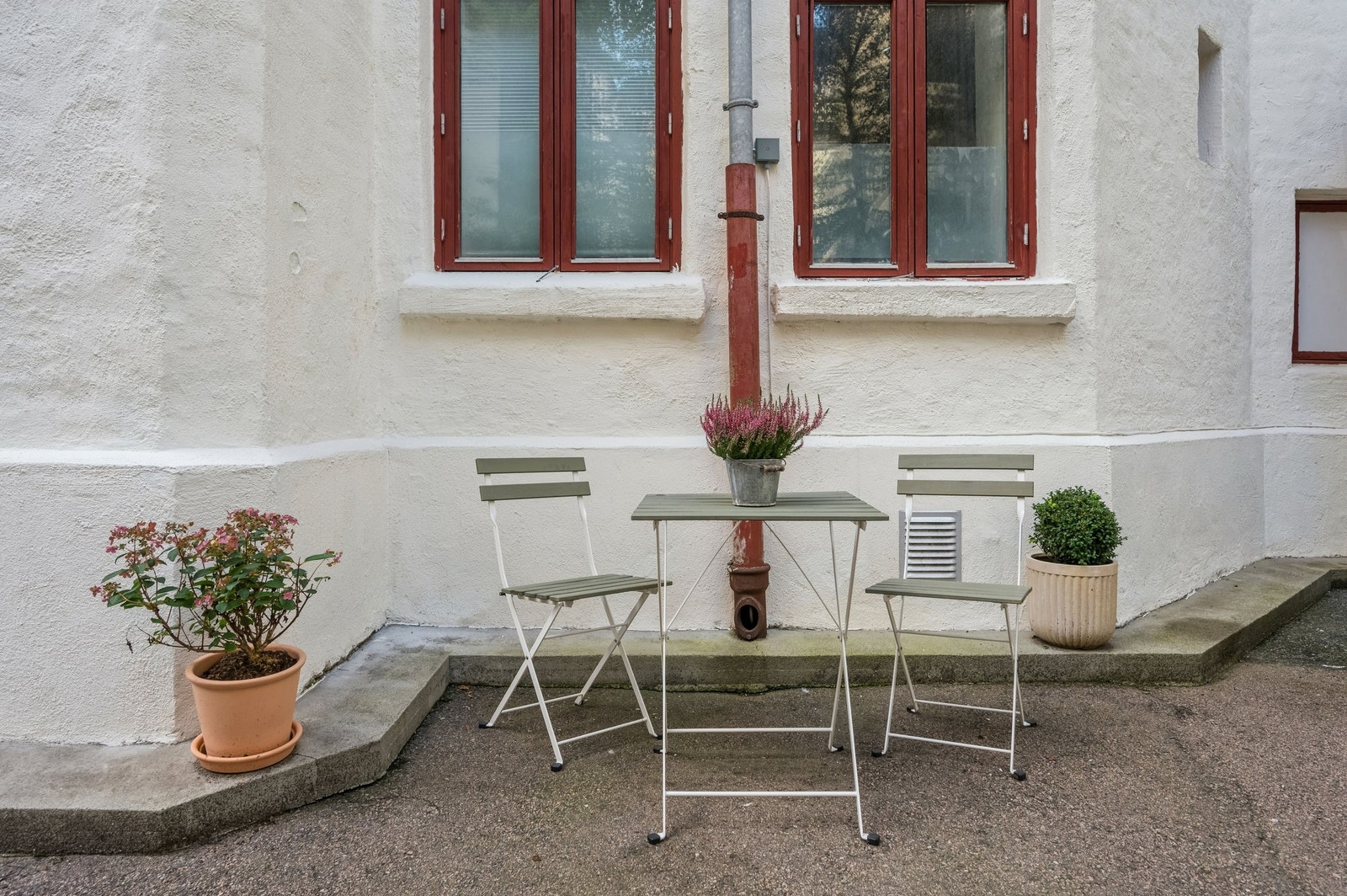 Detalj fra bakgård. Galleribilde