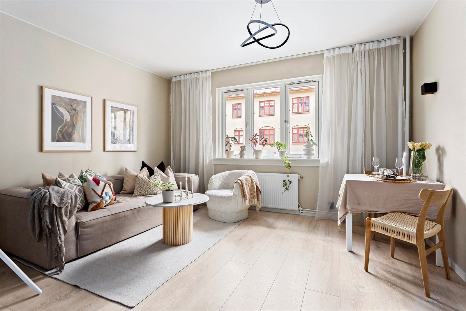 Joachim Lindhjem har gleden av å presentere Marcus Thranes gate 13! Galleribilde