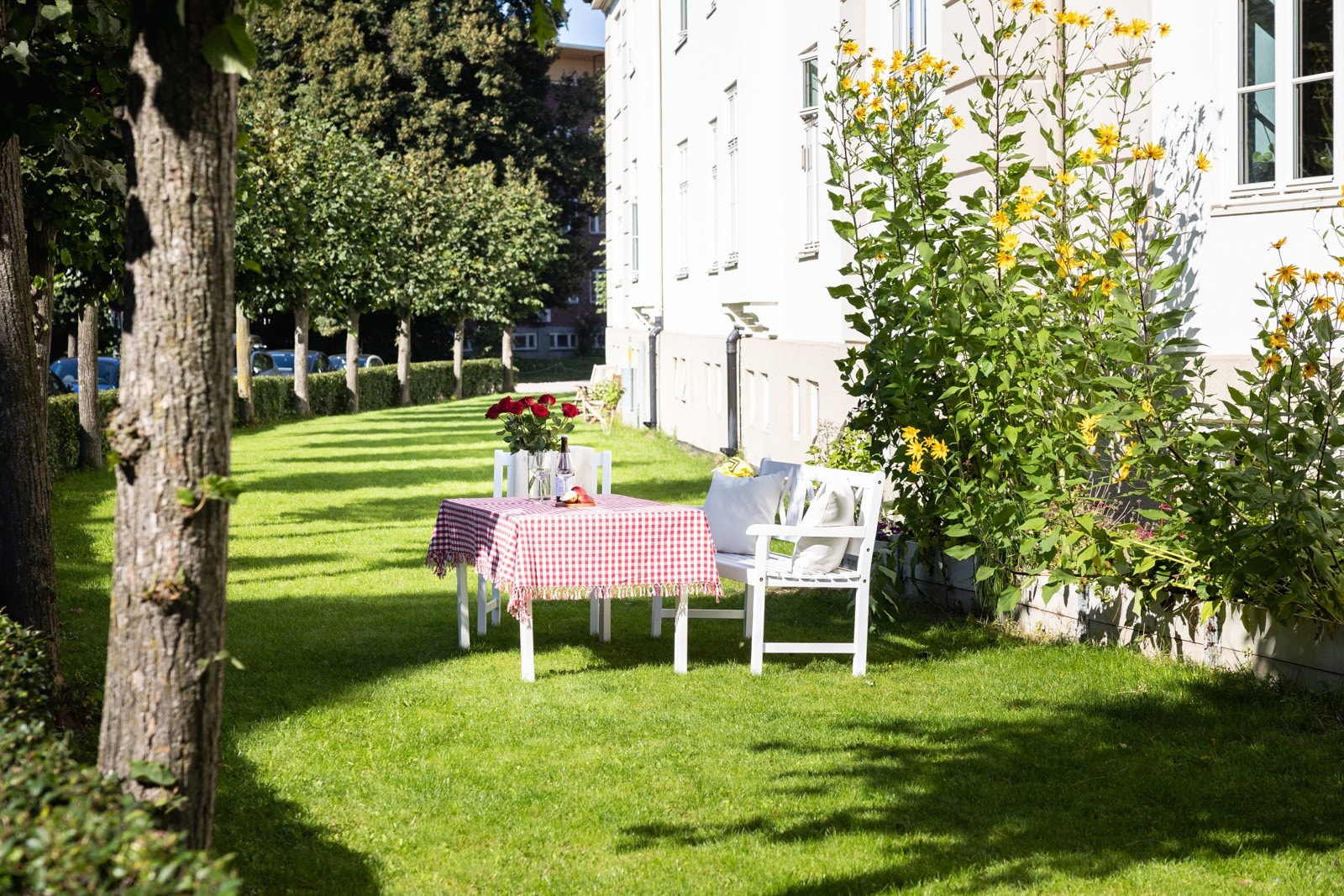 Leiligheten disponerer 3 pallekarmer ut mot Armauer Hansens gate Galleribilde
