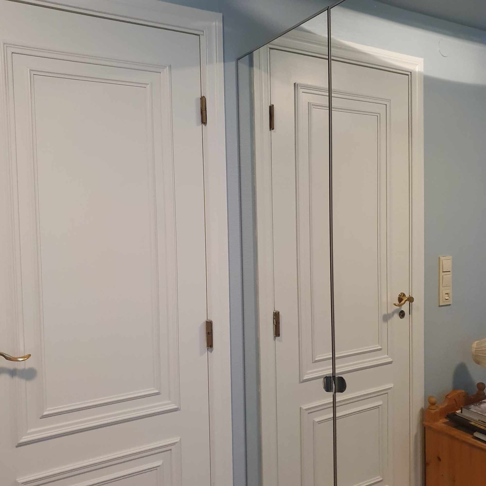 Speilgarderobe soverom Galleribilde