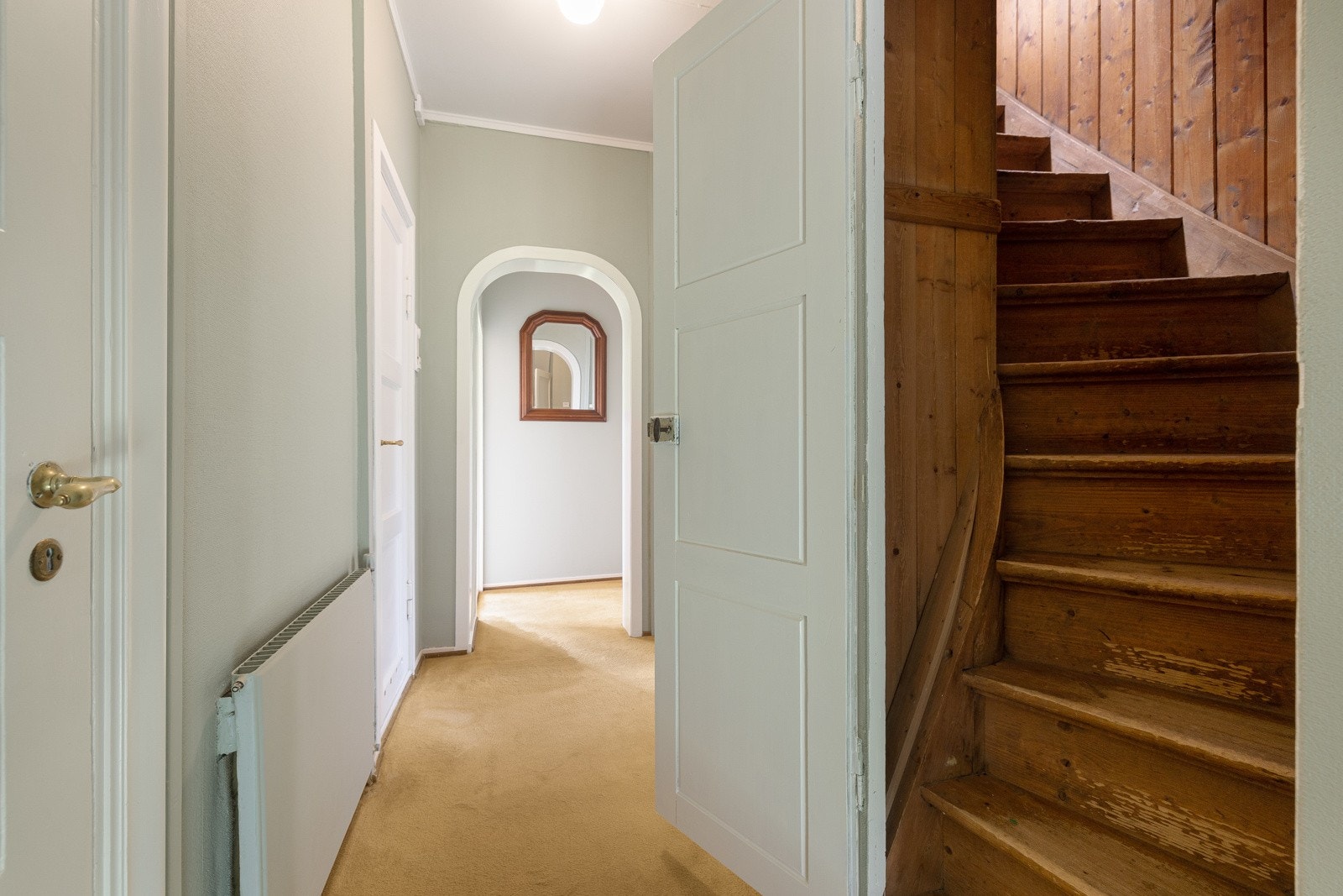 Loftstrapp fra soveromsgangen. Galleribilde