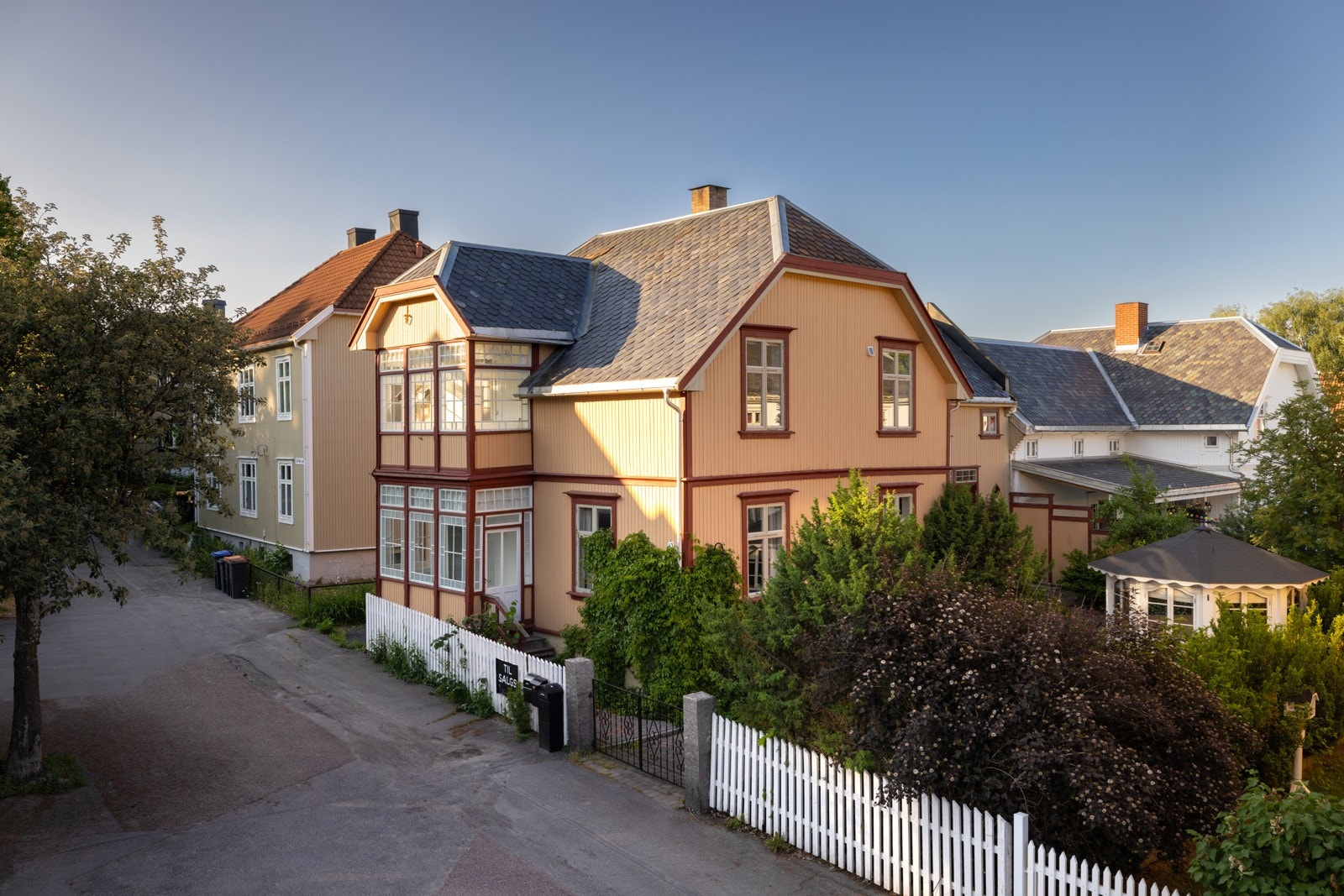 En unik eiendom med pent opparbeidet uteområde. Galleribilde