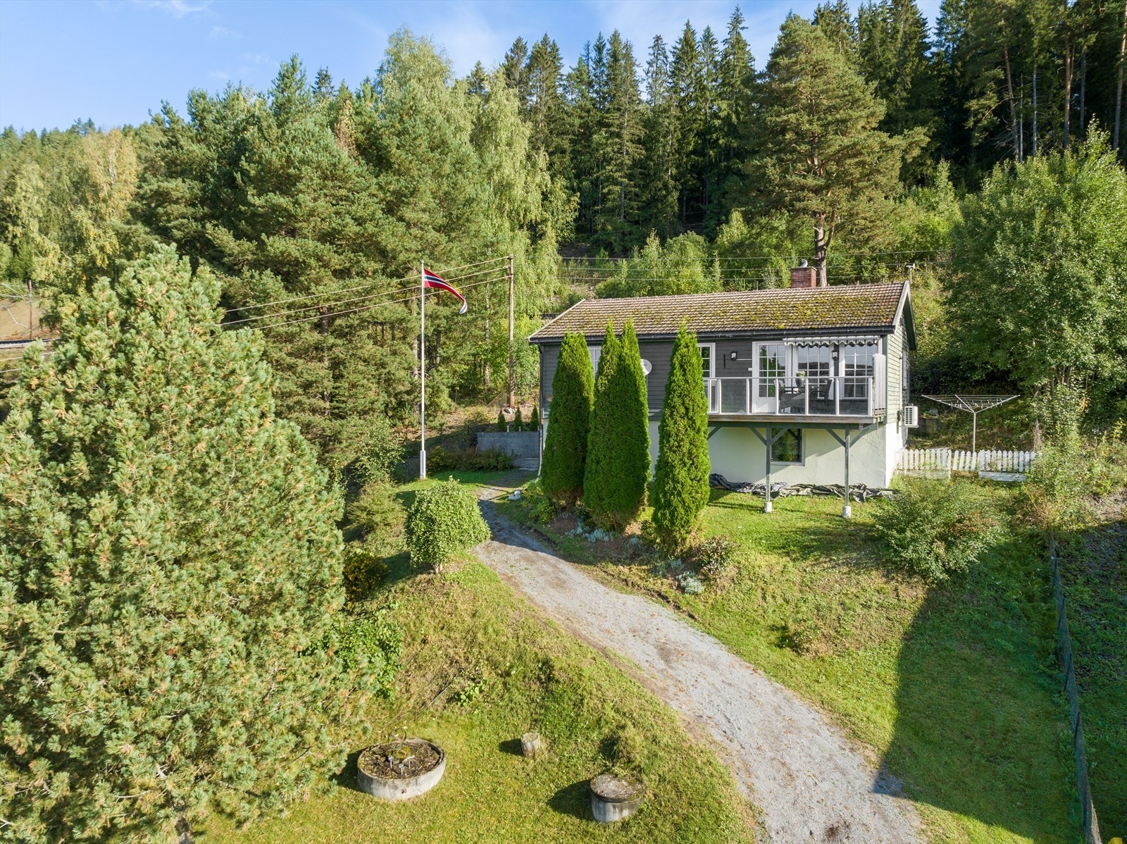 Fine opparbeidede uteområder. Galleribilde