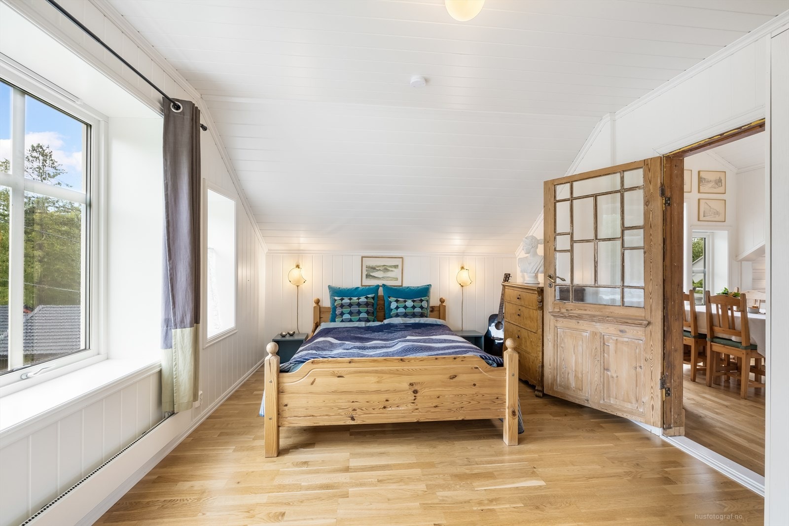 Godt og romslig soverom Galleribilde