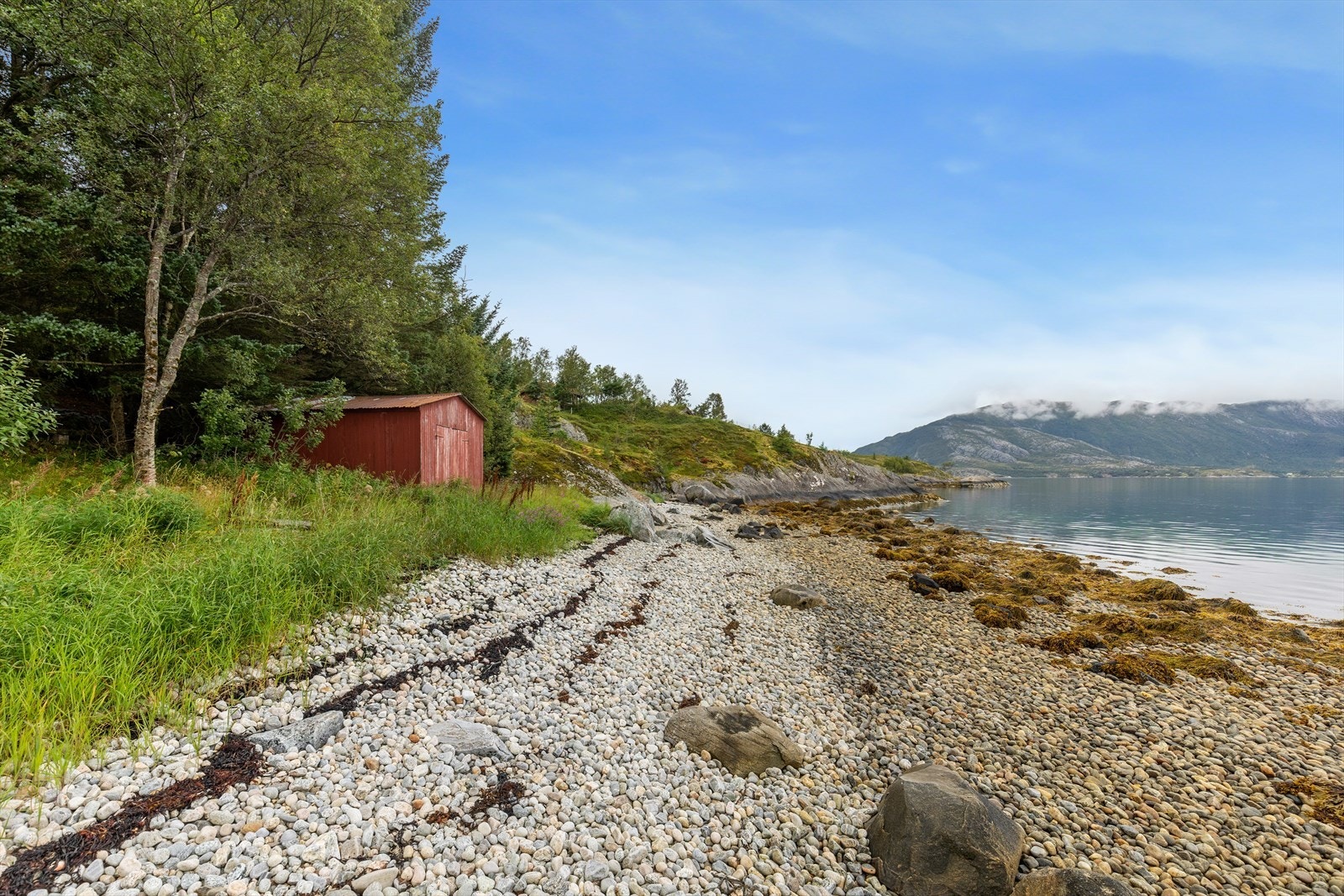 Eget naust medfølger eiendommen. Galleribilde