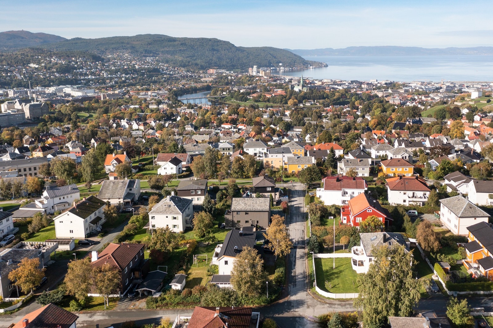 Svært attraktiv beliggenhet på Berg/Tyholt kort vei fra Trondheim sentrum. Galleribilde