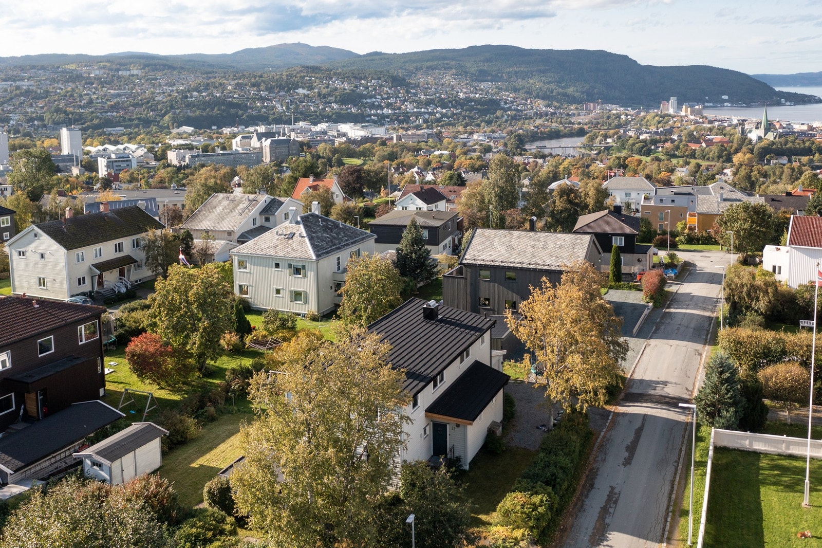 Sentral og attraktiv beliggenhet på Berg/Tyholt. Galleribilde