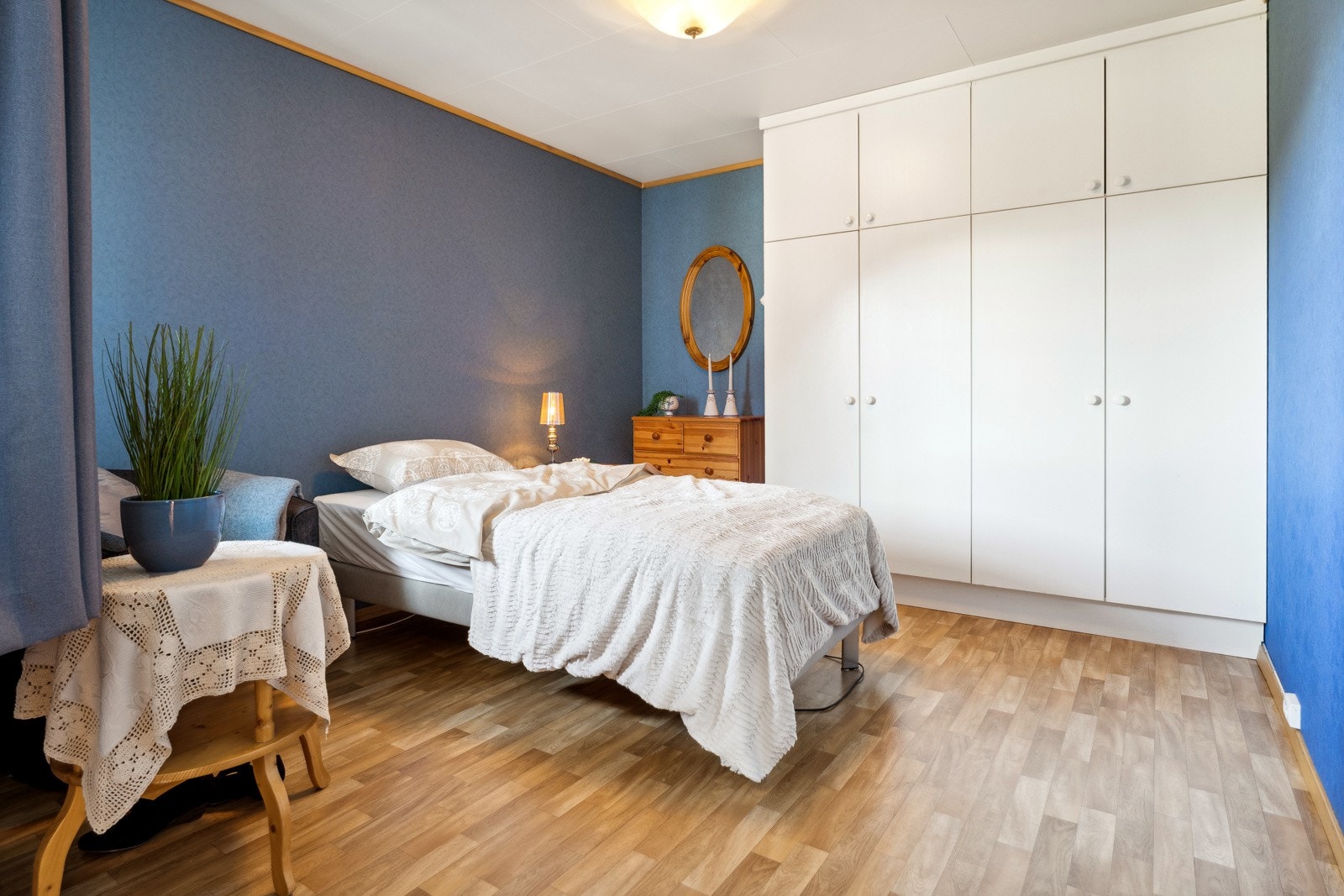 Her er det godt med skapplass. Galleribilde