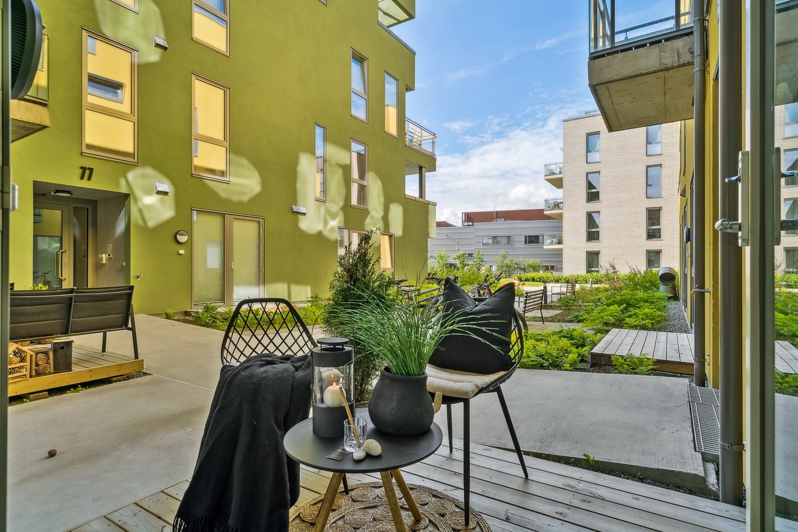 Terrasse. Galleribilde