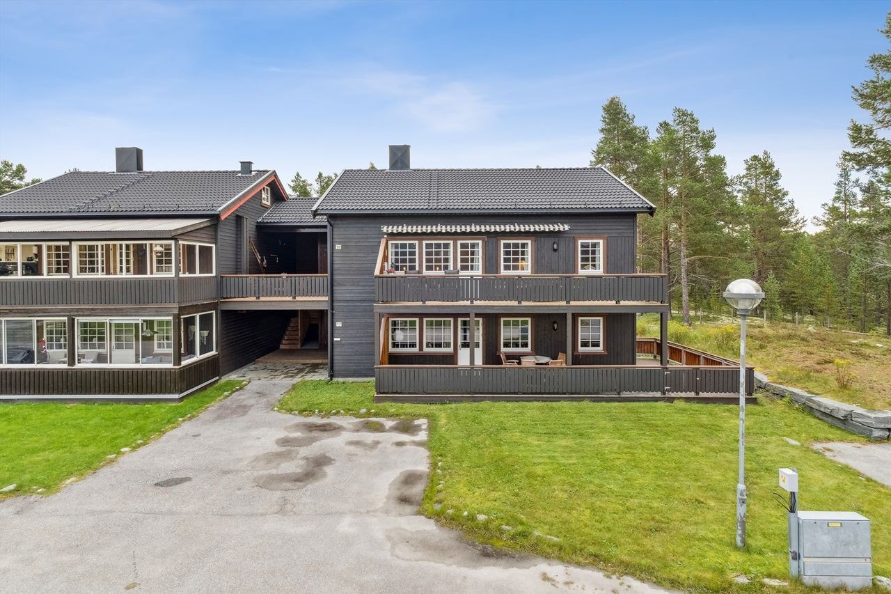 Velkommen til Savaltunet 18! Leiligheten på 118m² ligger i plan 2. Galleribilde