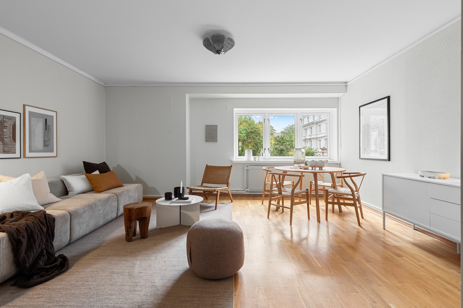 Eirik Jarlseth v/PrivatMegleren ønsker velkommen til Uranienborgveien 11G! Galleribilde