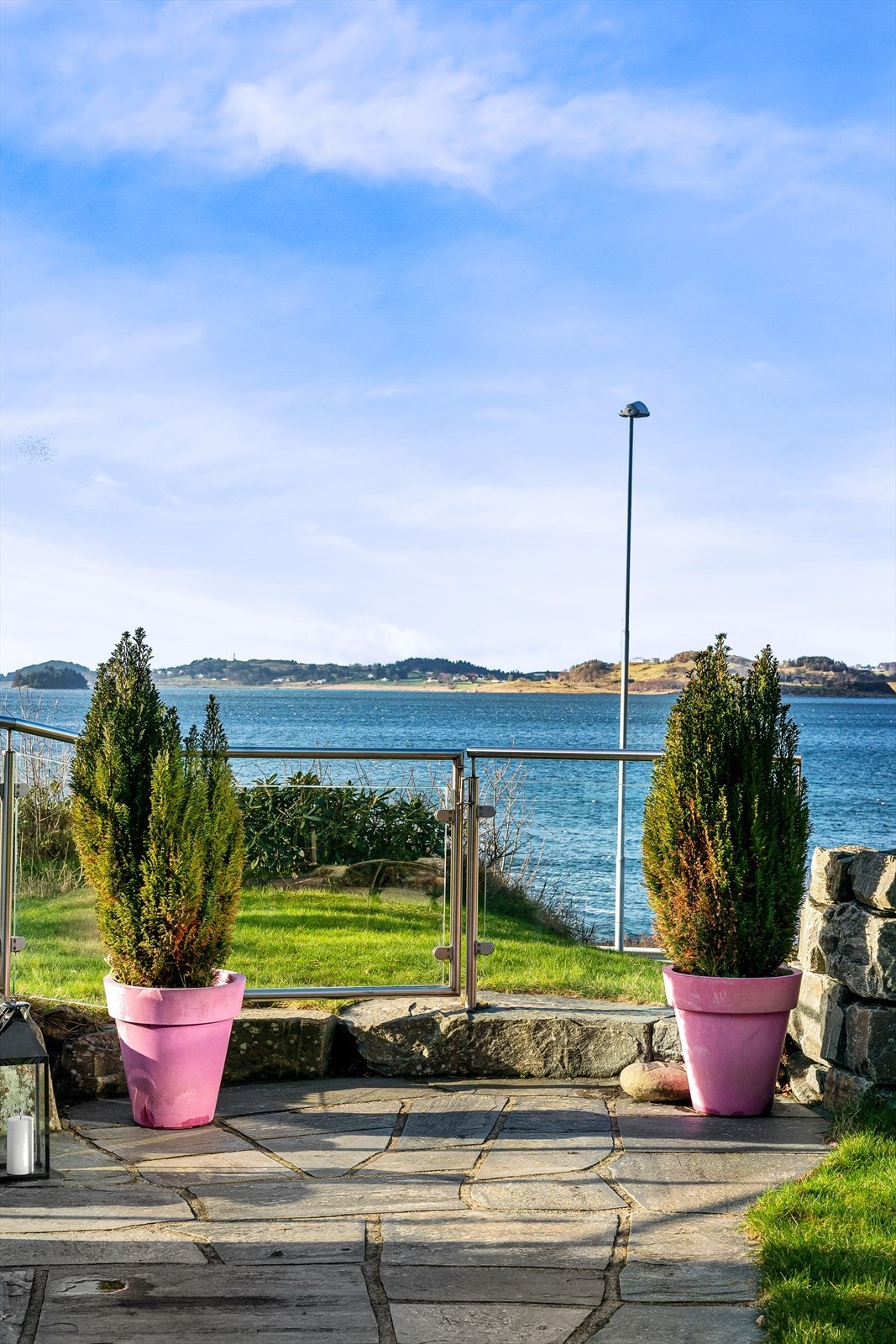 Meget attraktiv beliggenhet i Madlalia med nydelig utsikt mot Hafrsfjord Galleribilde