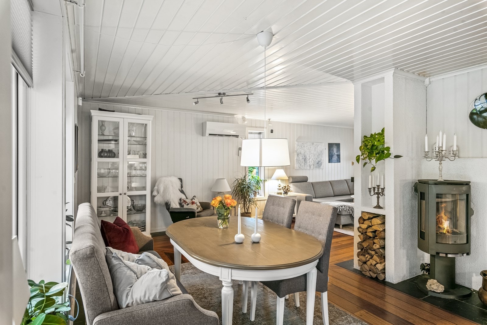 Her ligger alt til rette for hyggelige selskaper med både venner og familie. Galleribilde