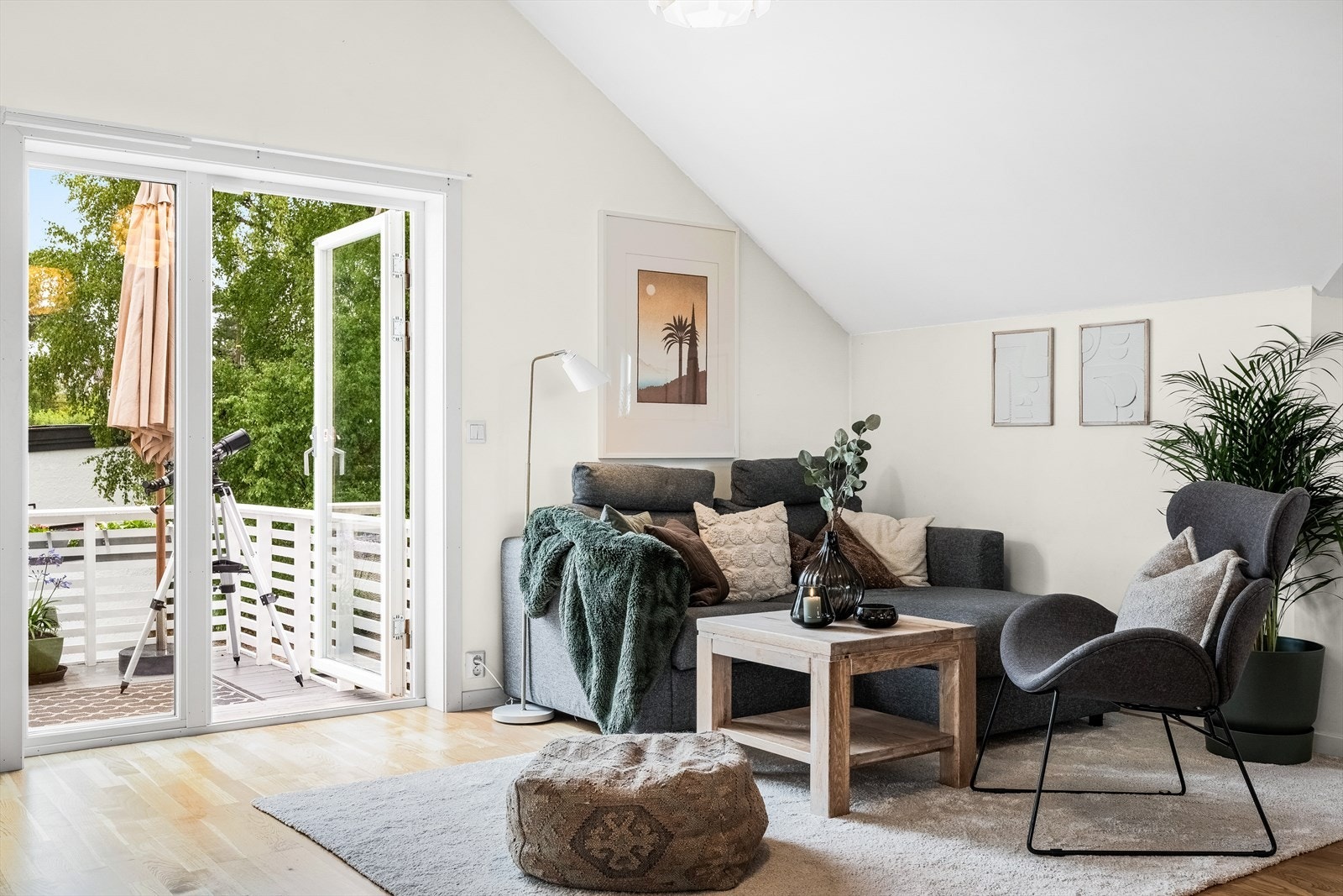 - Utgang til takterrasse fra stuen - Galleribilde