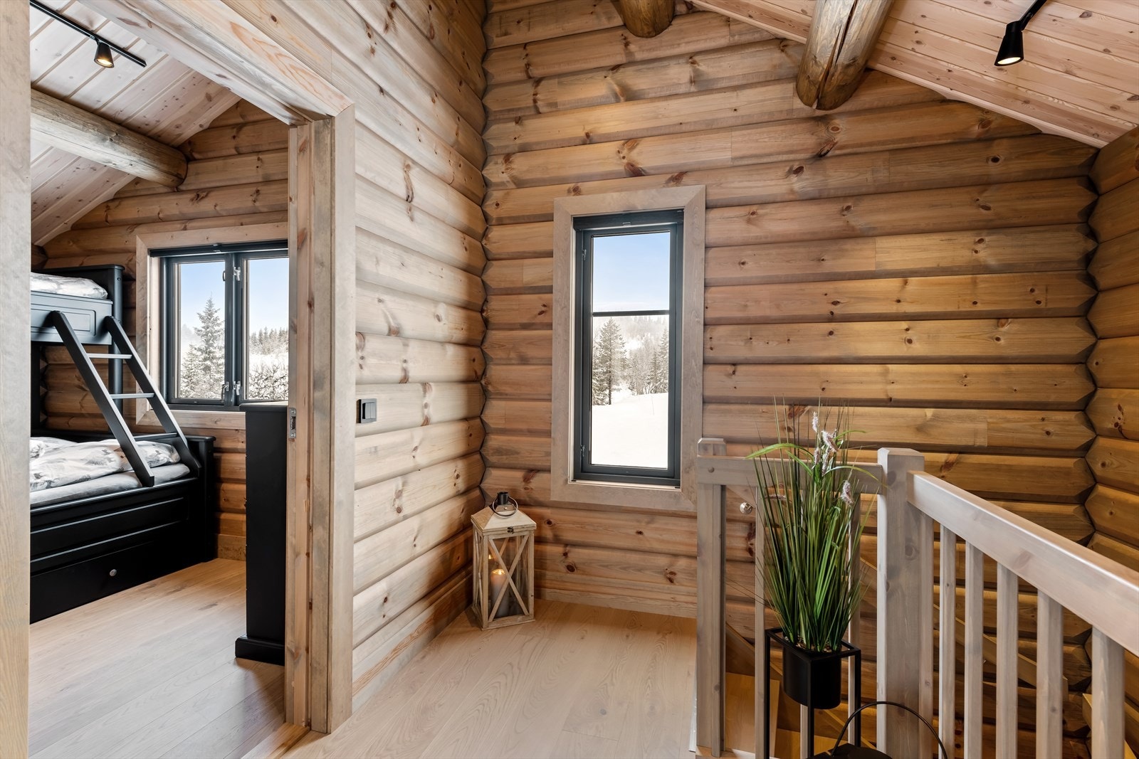 I denne hyttemodellen er det to varianter. En med 3 soverom og en med 4 soverom. Galleribilde