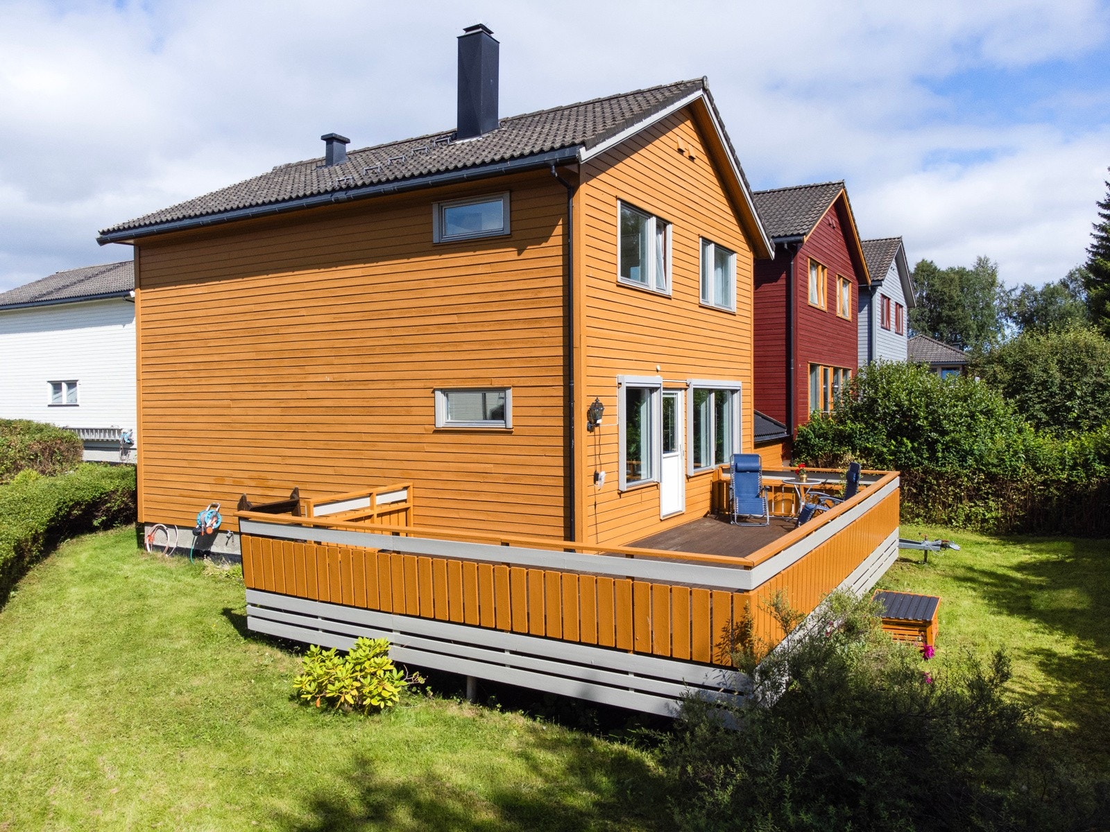 Sørvendt markterrasse på hele 30 m² Galleribilde