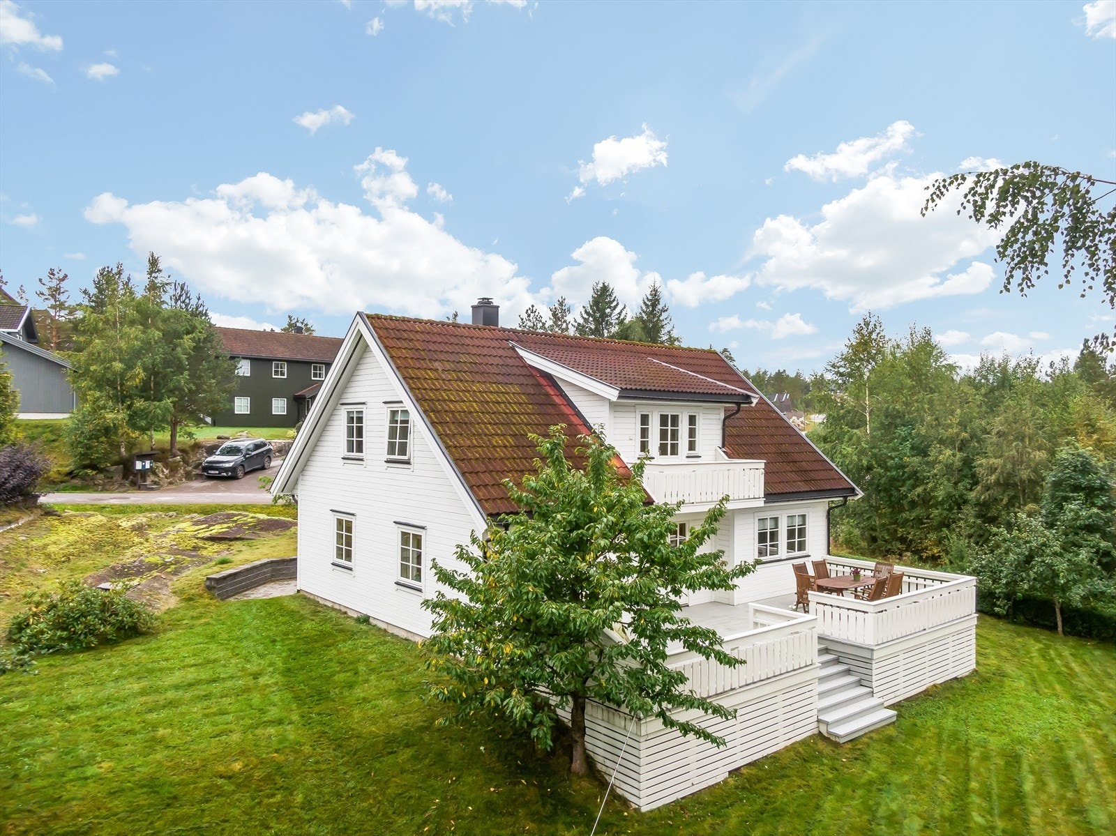 EiendomsMegler1 ved Halvor Østerli presenterer Nordbøbakken 2! Galleribilde