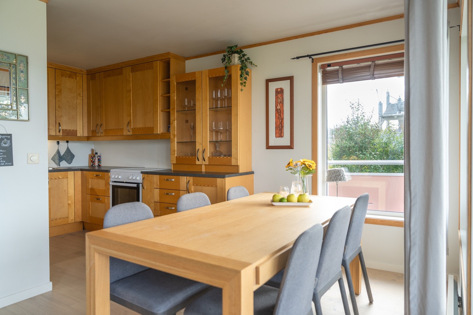 Alexandru Mitu @alexu.dsgn-18 Galleribilde