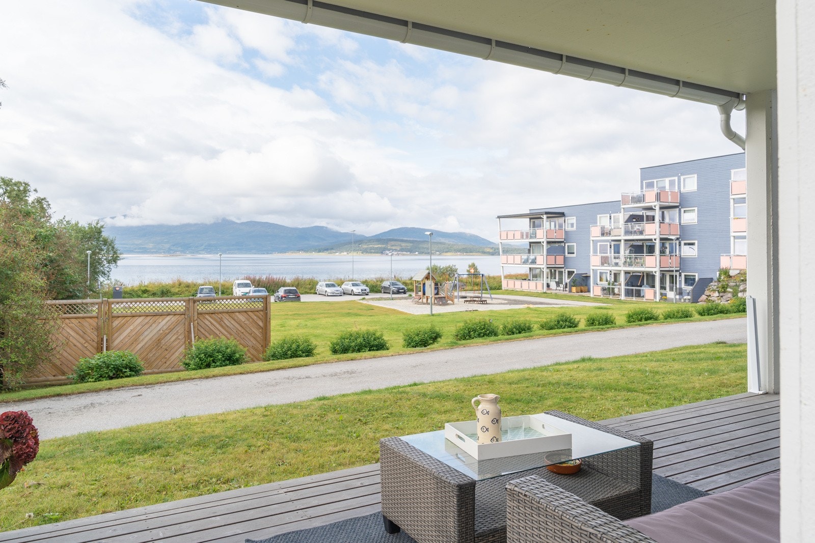 Her nytes flott utsikt og lange soldager Galleribilde