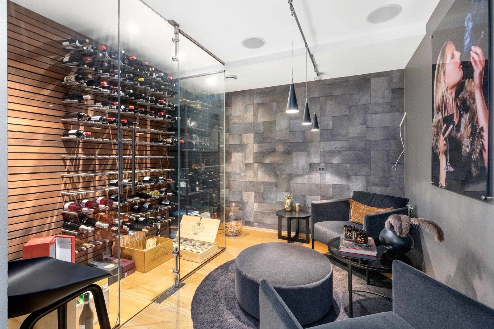 Flott vinrom i underetasje Galleribilde