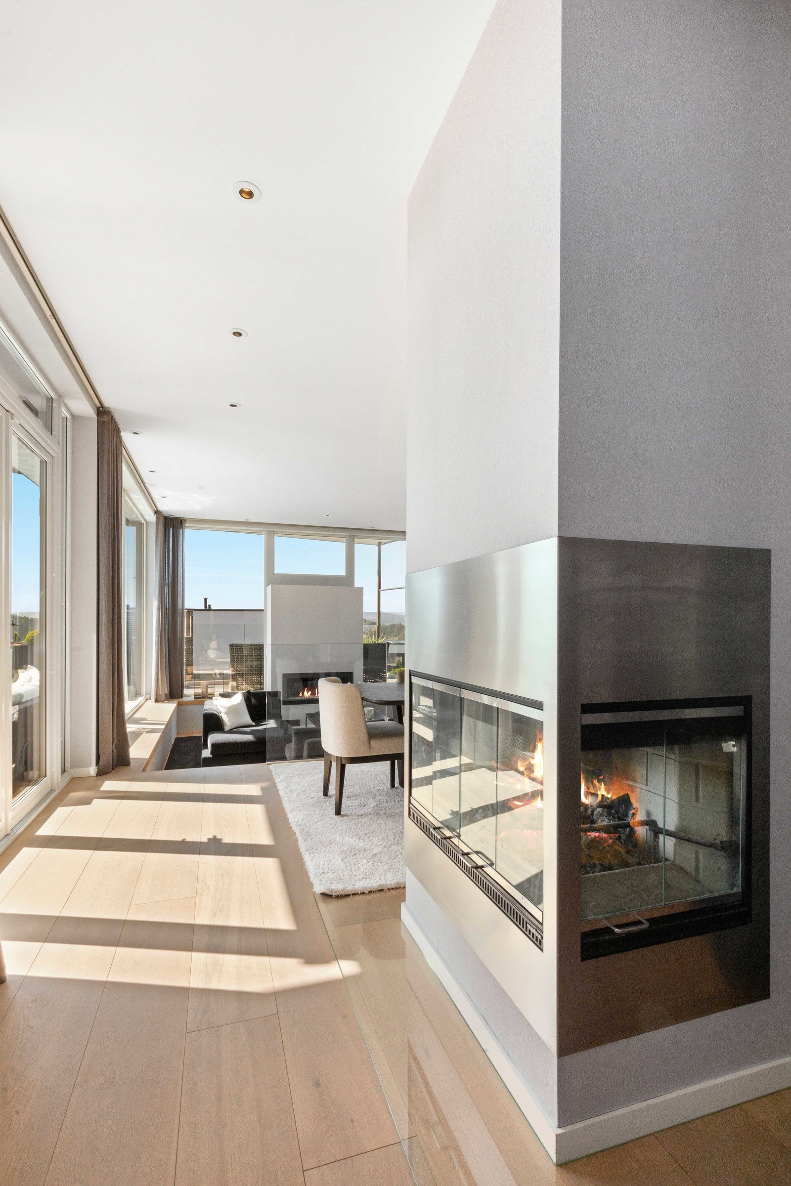 Pen peis i stue Galleribilde