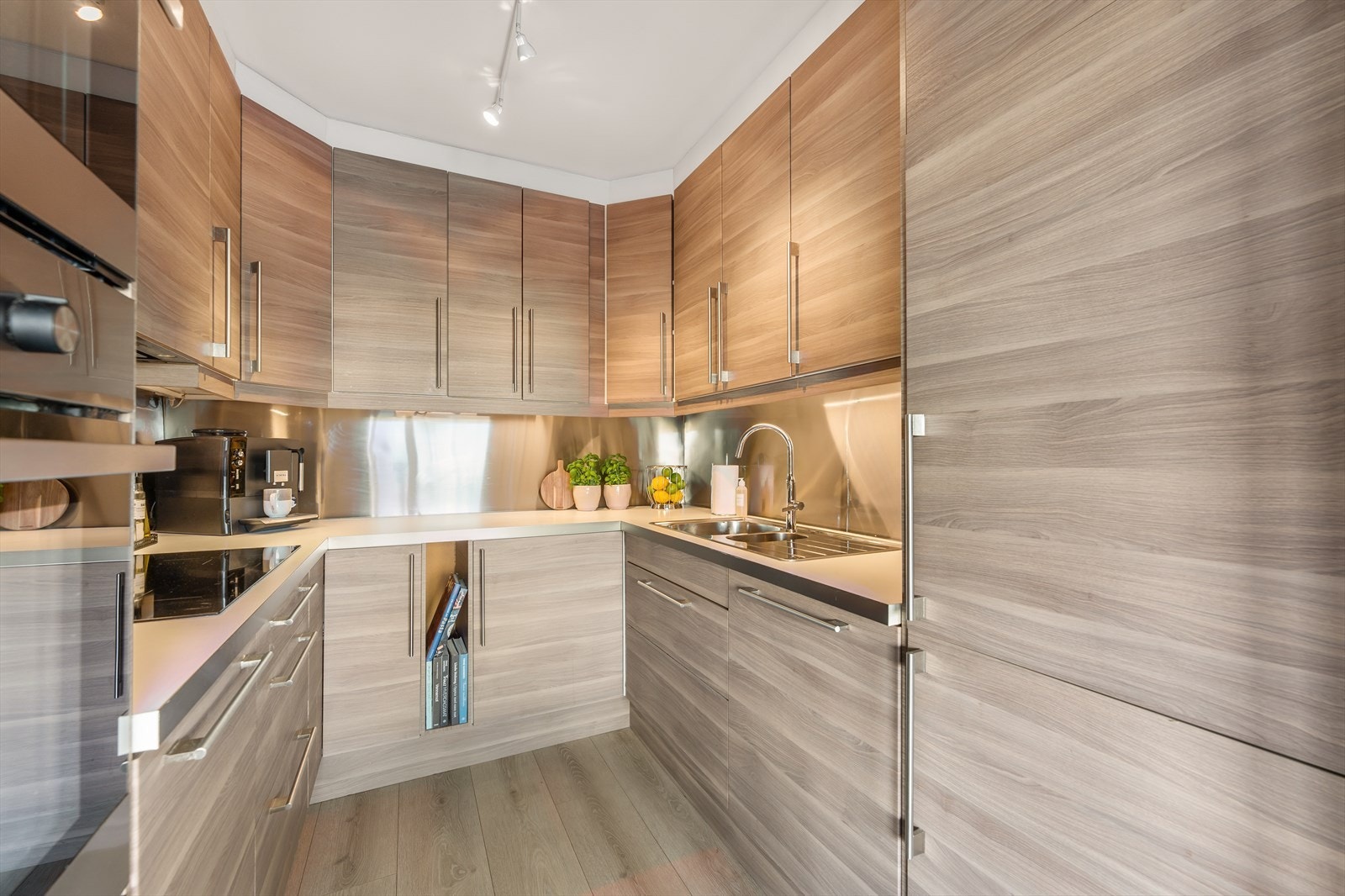 Kjøkkenet er målt til 6,1m². Galleribilde