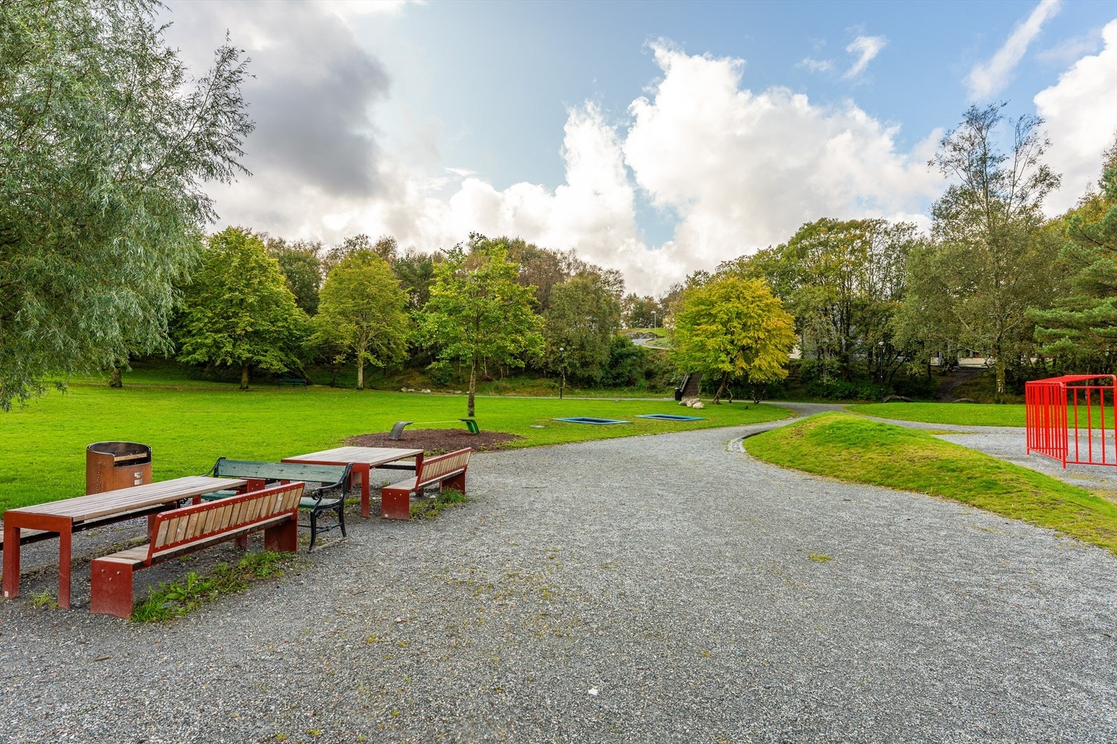 Turområde og lekeplasser i nærområdet. Galleribilde