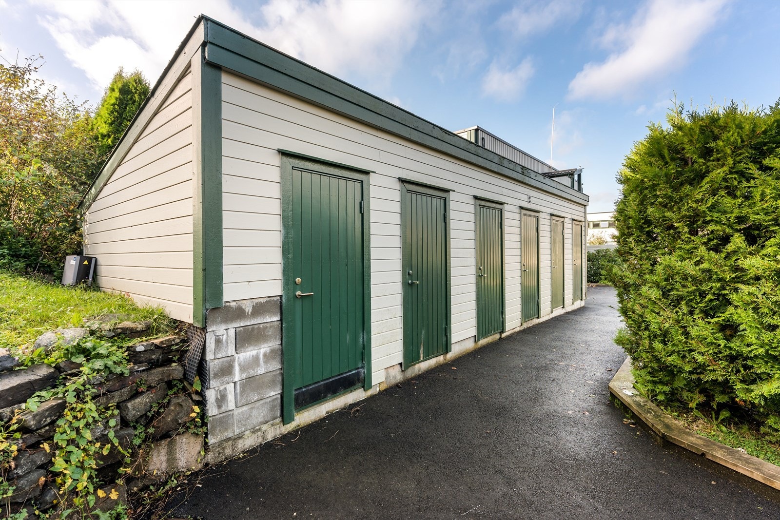 Tillhørende leiligheten er det en utvendig bod på 5,8m². Galleribilde