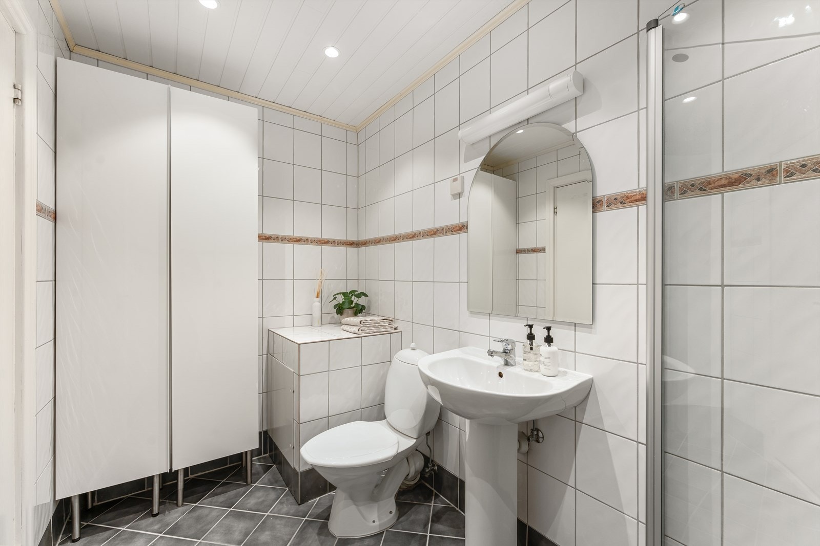 Bad er målt til 4,6m². Galleribilde