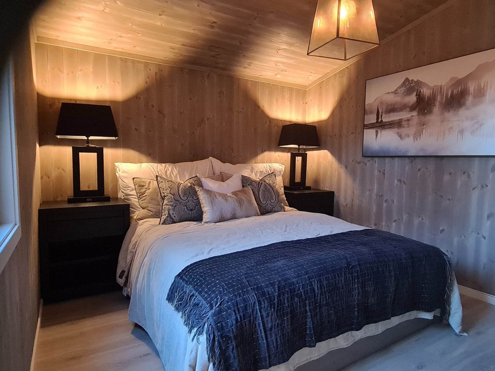 Romslig hovedsoverom. Galleribilde