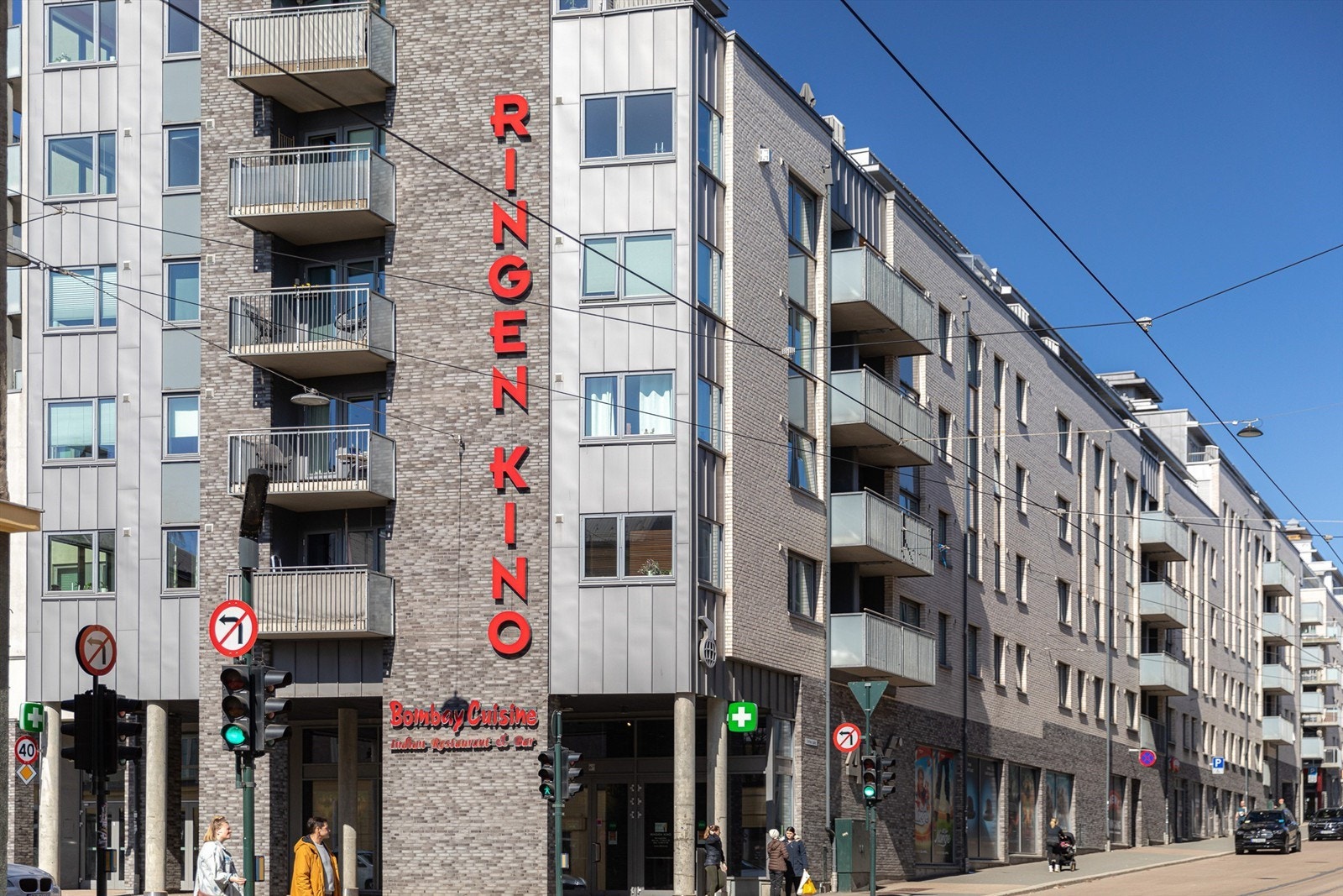 Nærområdet | I Holsts gate 11 bor du kun en kort spasertur bort til Ringnes Park med Ringen Kino, butikker, treningssenter og mye mer. Galleribilde
