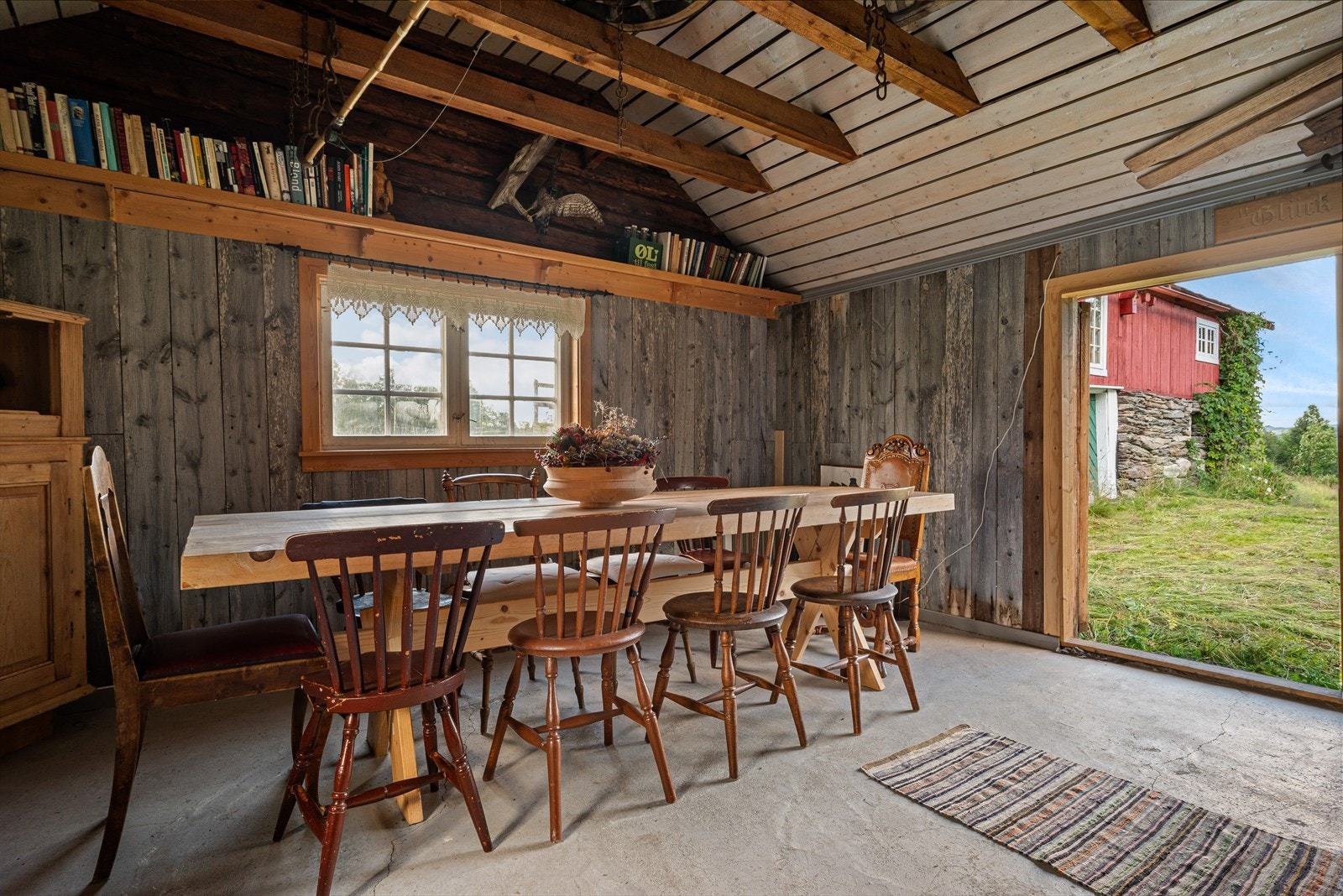 Samlingsrom/peisestue i anneks. Galleribilde