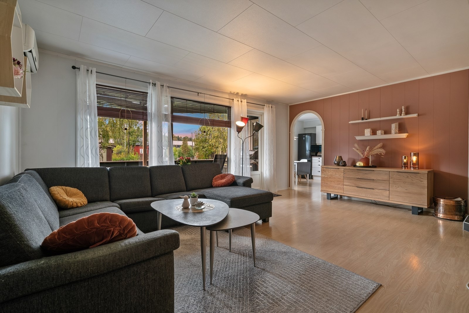 Fra stuen har du direkte utgang til egen hyggelig terrasse. Galleribilde