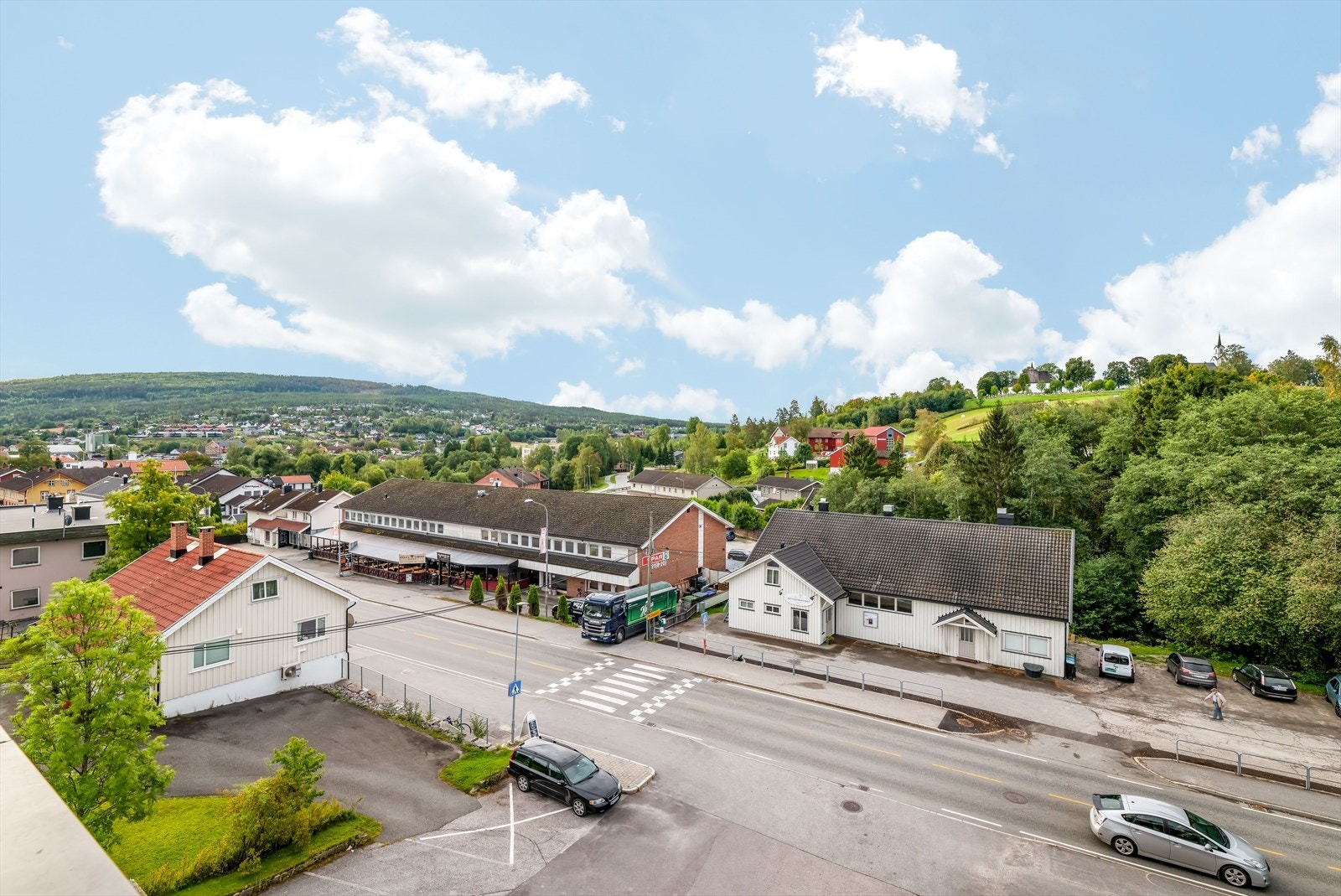 I Bø finnes det for øvrig et rikt utvalg av kultur- og fritidstilbud! I storstua Gullbring kulturanlegg finner du blant annet kino, konsertsal og svømmehall. Galleribilde