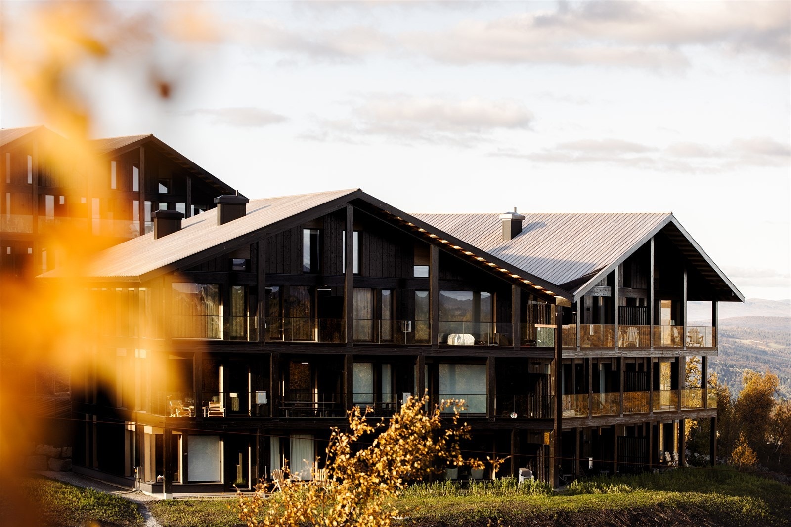 Velkommen til Kikut Alpin Lodge! Innflytningsklare leiligheter med helt rå beliggenhet ved skibakken. Se www.kikutalpinlodge.no. Galleribilde