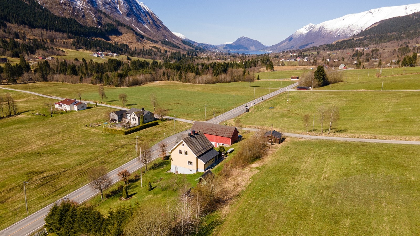 Spredt boligbebyggelse. Galleribilde
