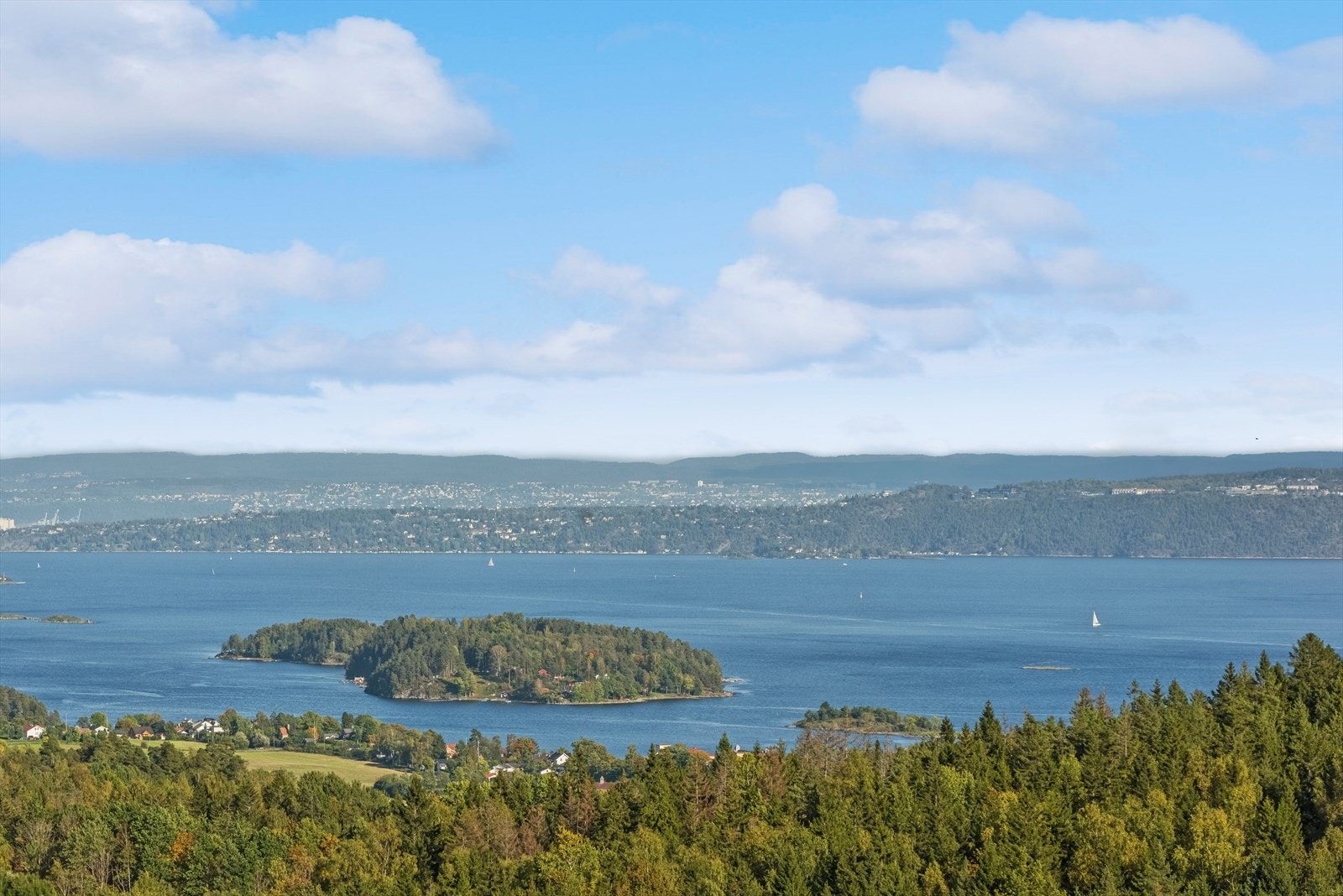 Utsikten er grunn nok til å komme på visning. Galleribilde