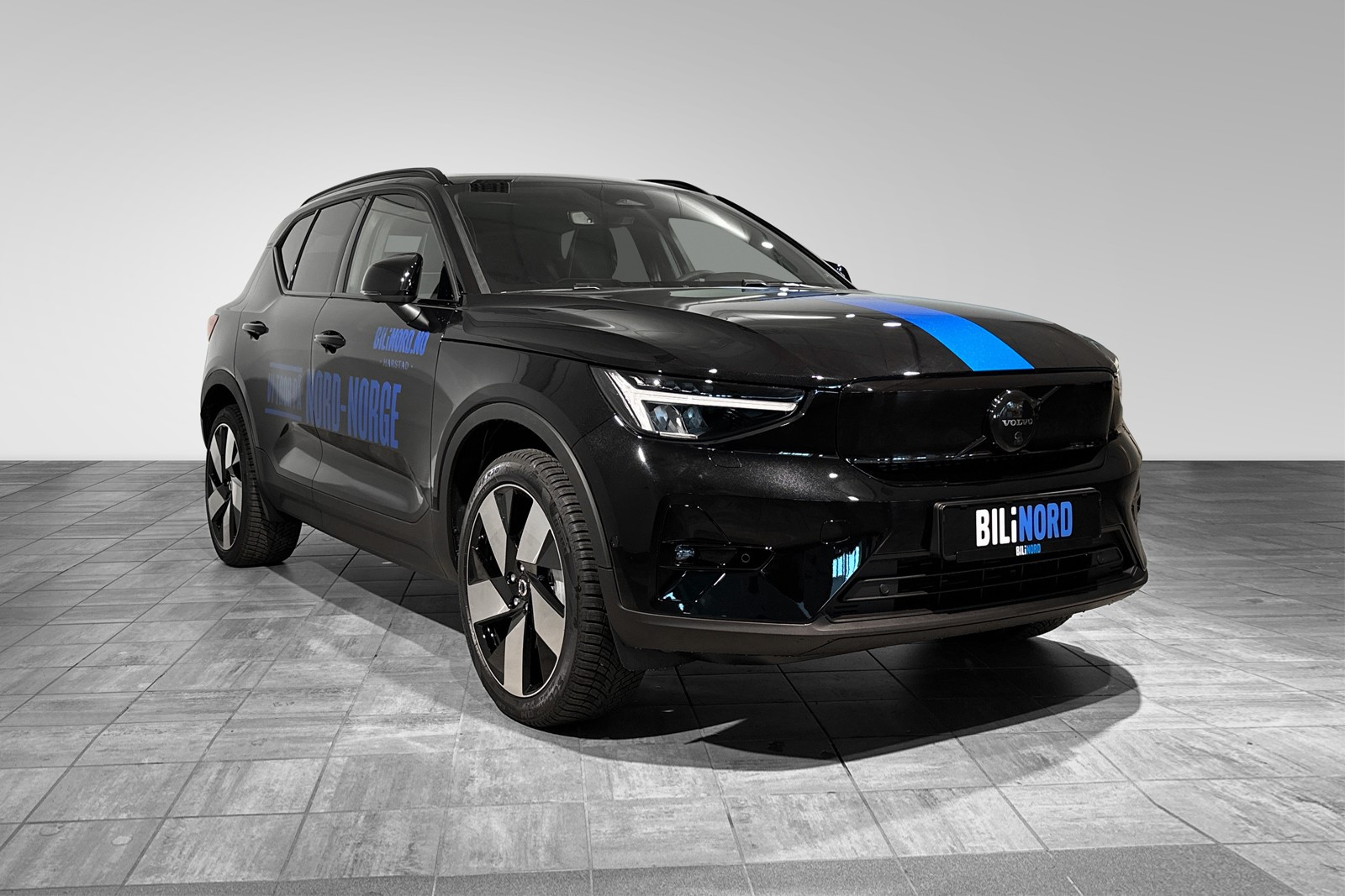 Denne er også utstyrt med parkeringskamera 360  som gjør den veldig oversiktlig når man skal parkere