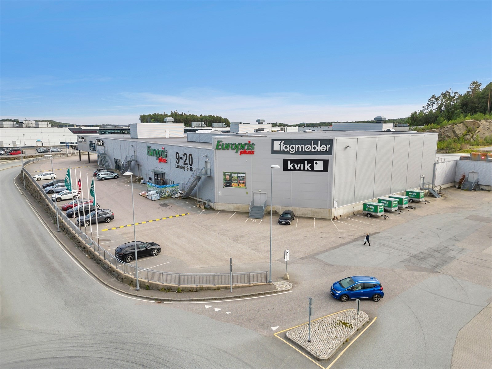 Mulighet for skilteksponering på vegg mot trafikkert vei Galleribilde