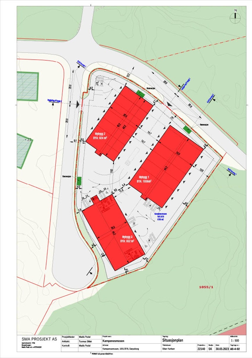 Situasjonsplan som viser byggens plassering og omsøkt tiltak, de store utearealene blir asfaltert Galleribilde