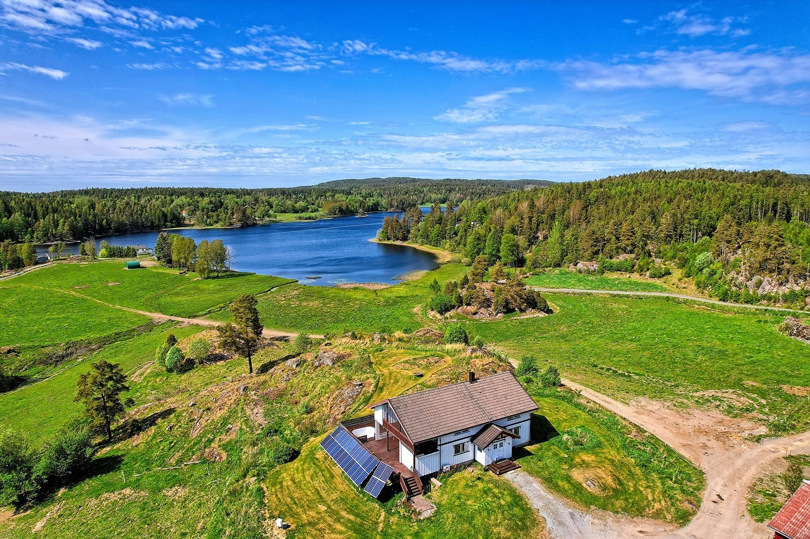 Solcelleanlegg fra 2018 Galleribilde