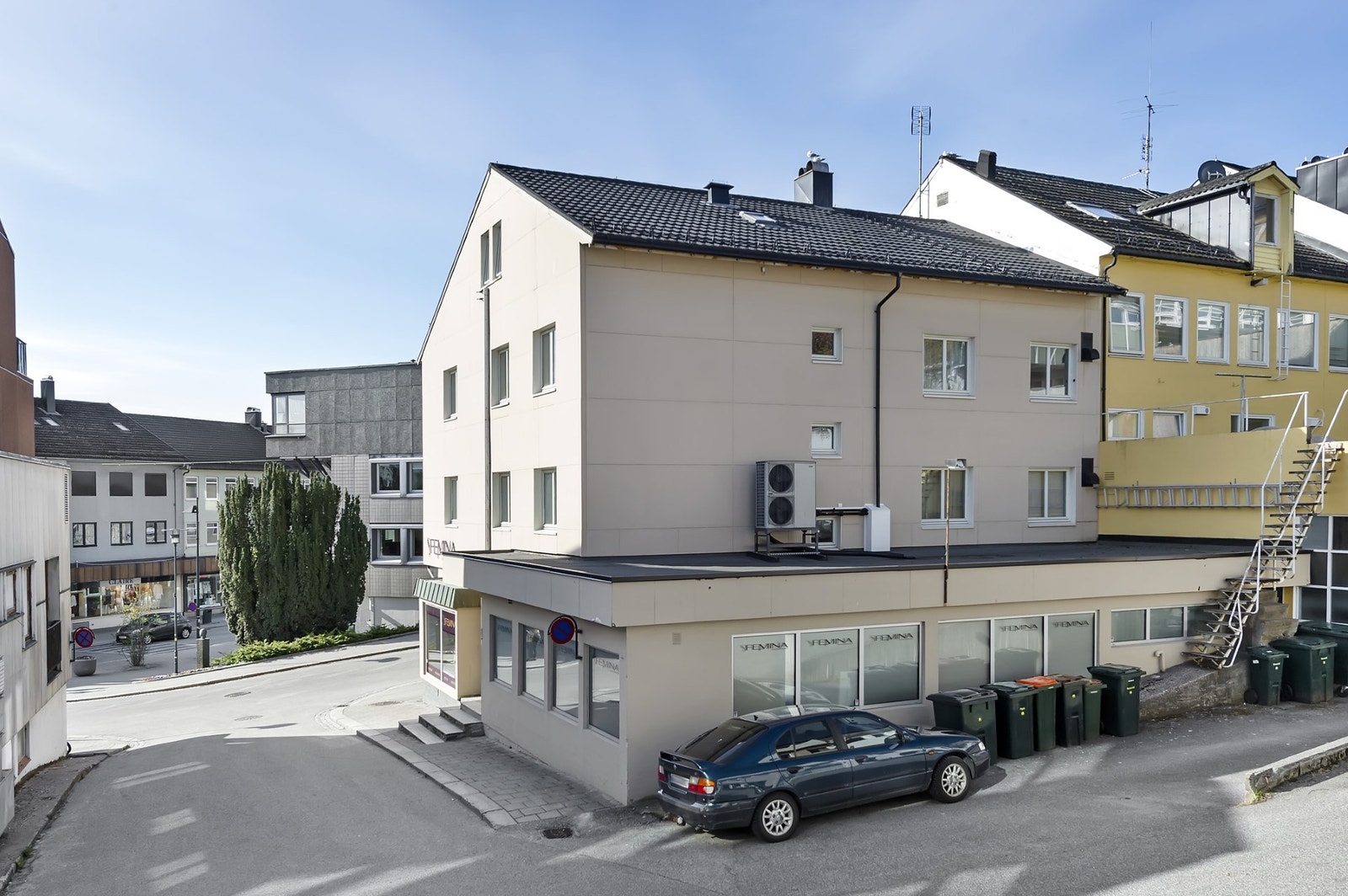 Mulighet for potensiell videre utvikling av bakgård hvis behov, Sesongtilpasset uteterrasse...? Galleribilde