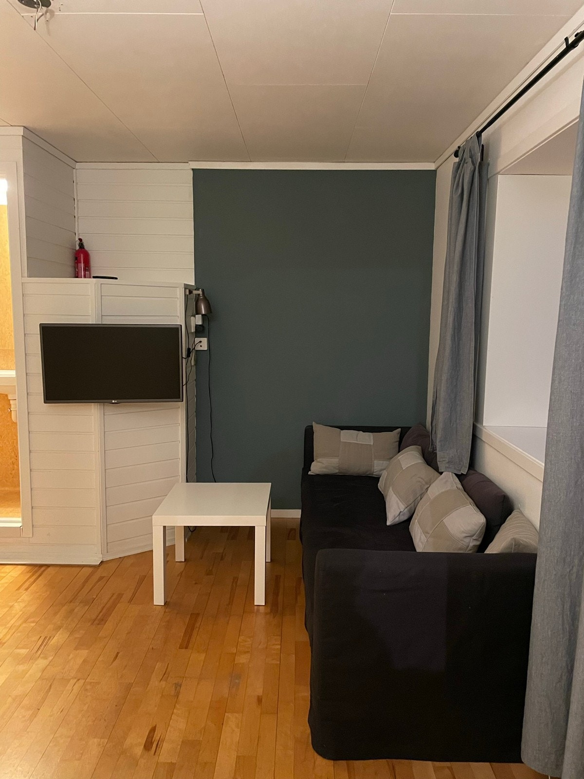 Sofa og Tv Galleribilde